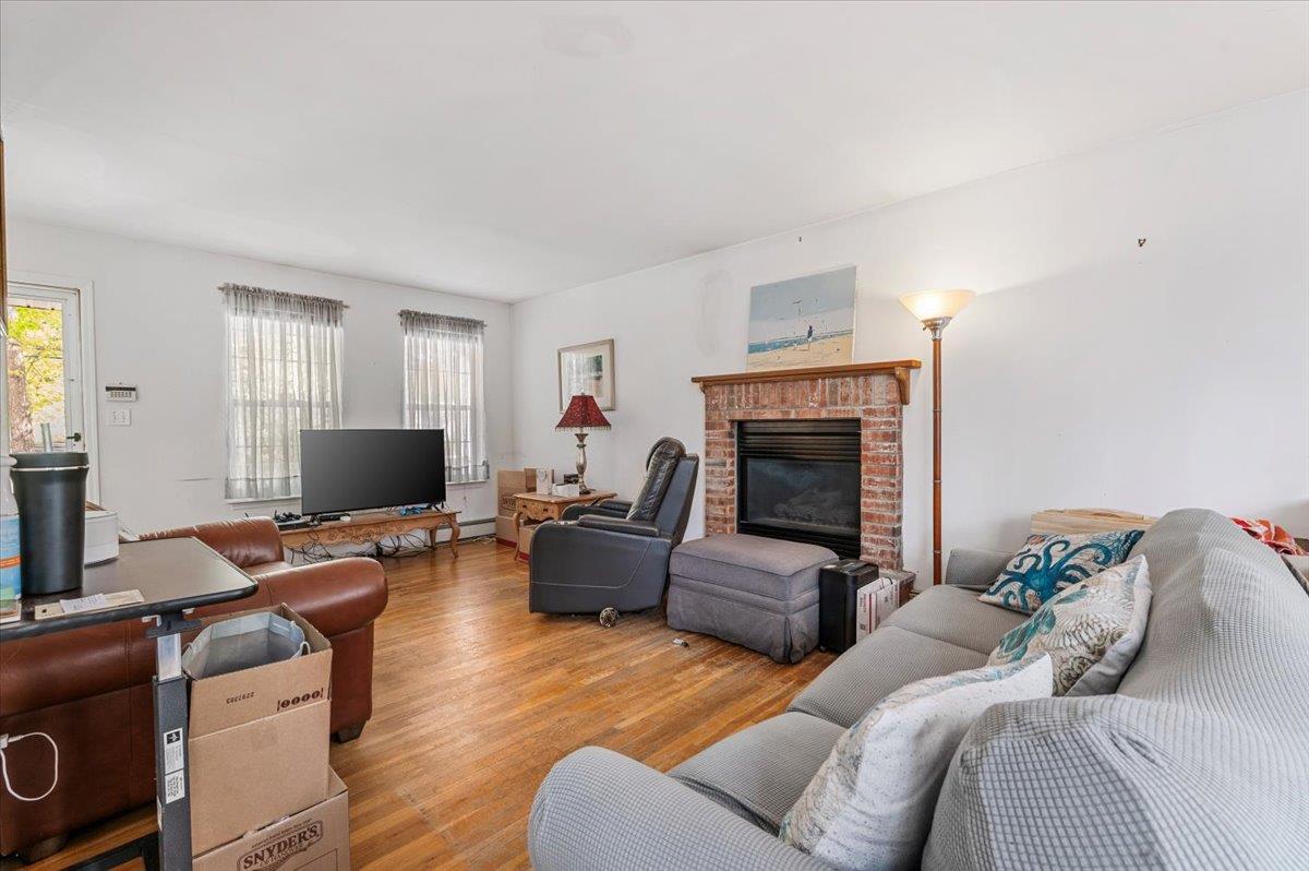 Single Family Shore  Suffolk County, NY 11946, MLS-860338-4