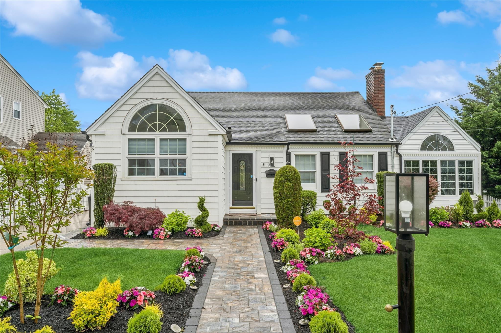 Single Family The Fenway  Nassau County, NY 11510, MLS-860345-2