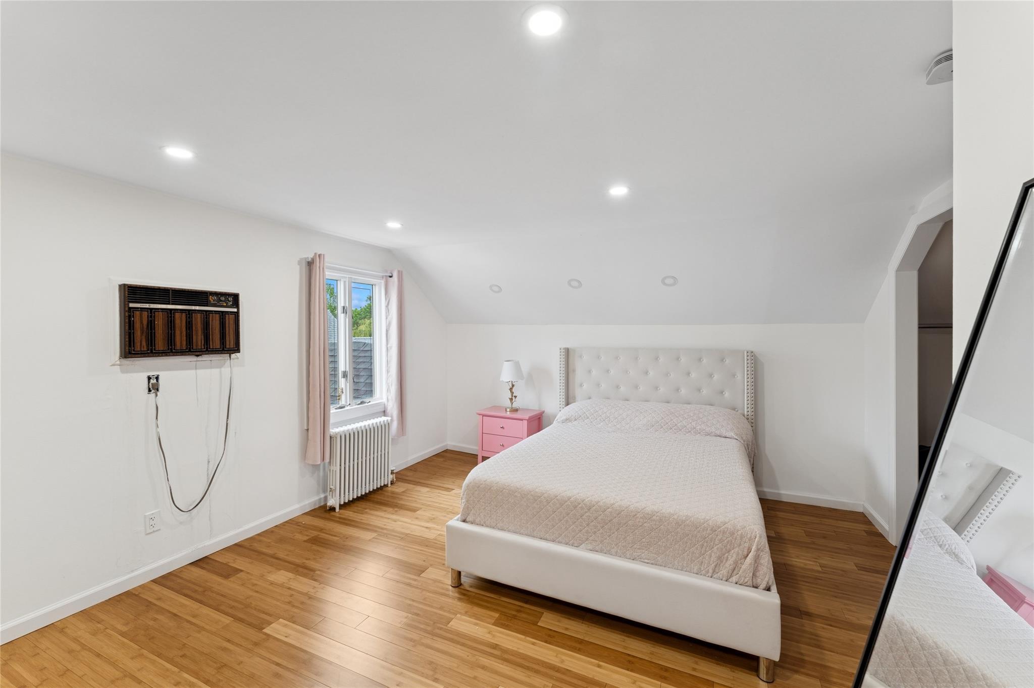 Single Family The Fenway  Nassau County, NY 11510, MLS-860345-21