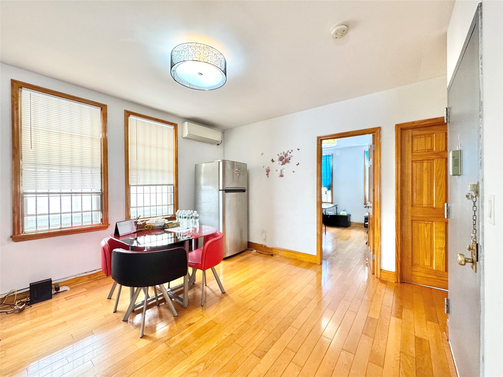 Single Family 69 St  Queens, NY 11377, MLS-860347-6