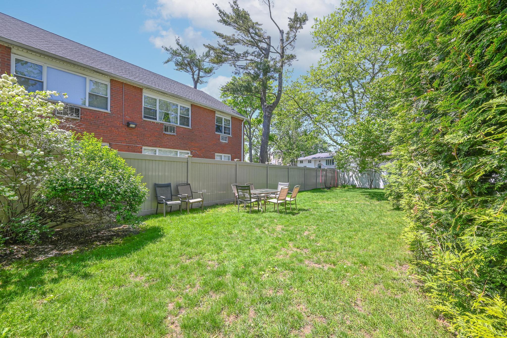 Single Family Boat  Nassau County, NY 11050, MLS-860348-25