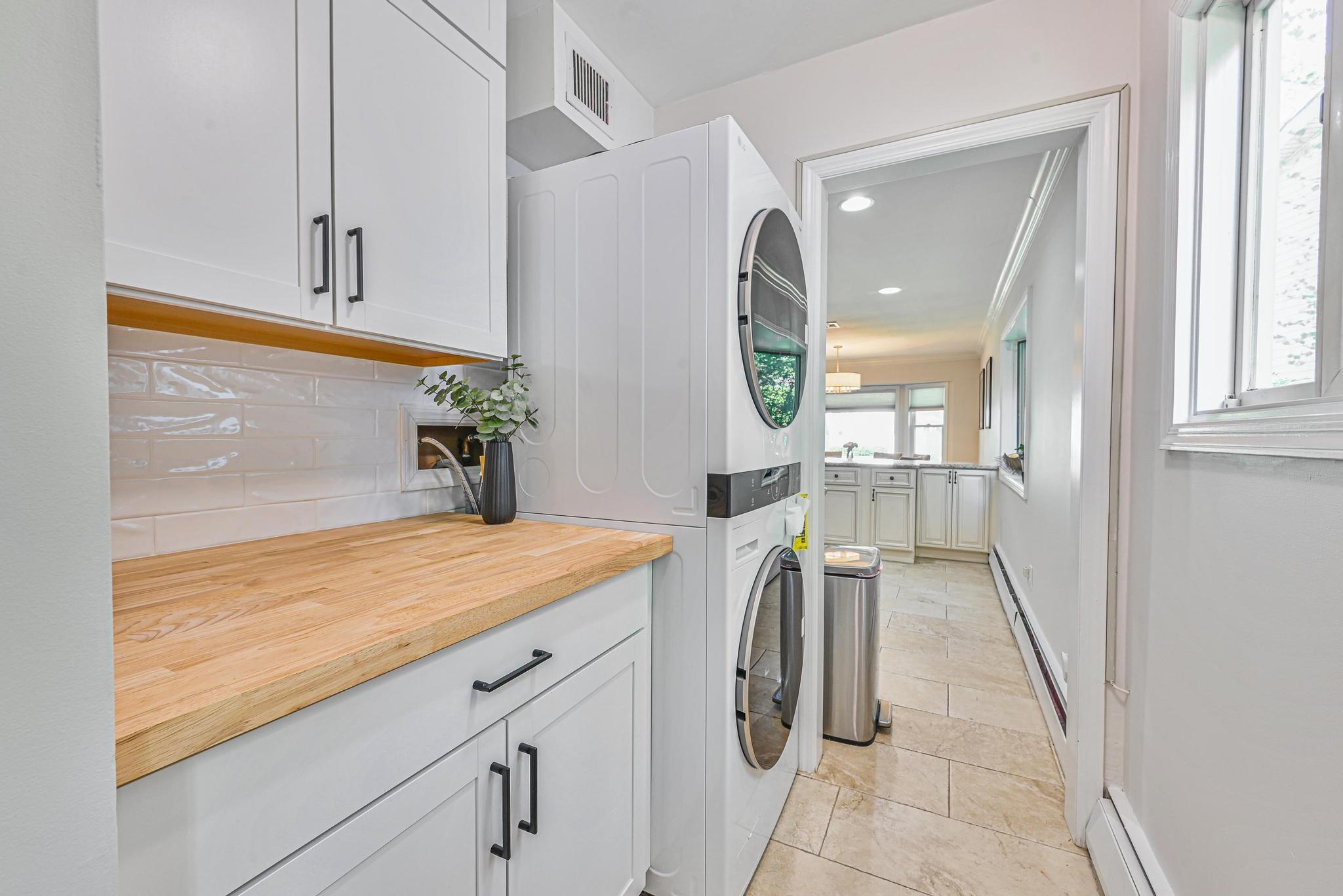 Single Family Boat  Nassau County, NY 11050, MLS-860348-8