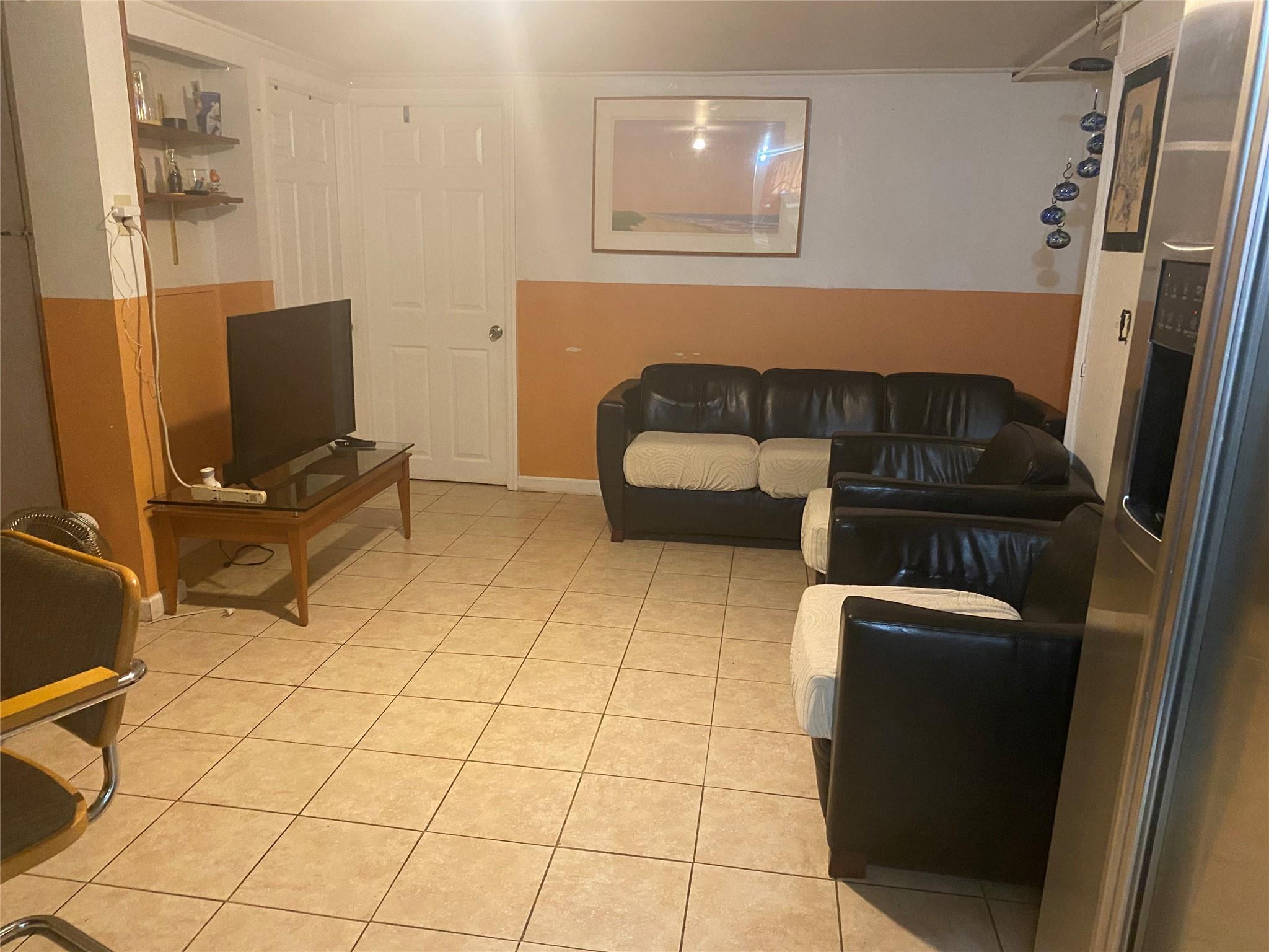 Single Family Beech  Nassau County, NY 11580, MLS-860349-11