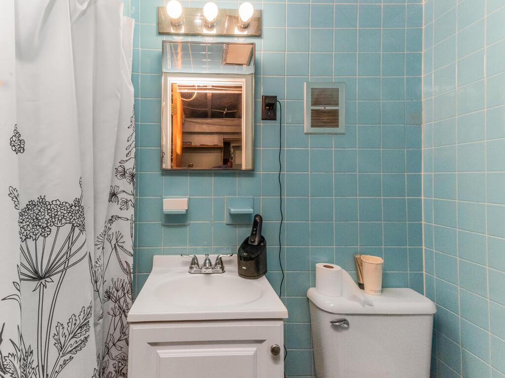 Single Family Schley  Bronx, NY 10465, MLS-860353-13