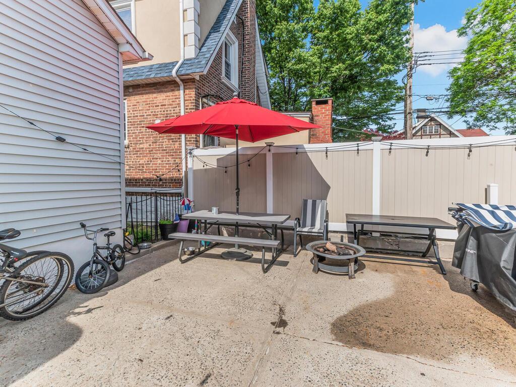 Single Family Schley  Bronx, NY 10465, MLS-860353-15