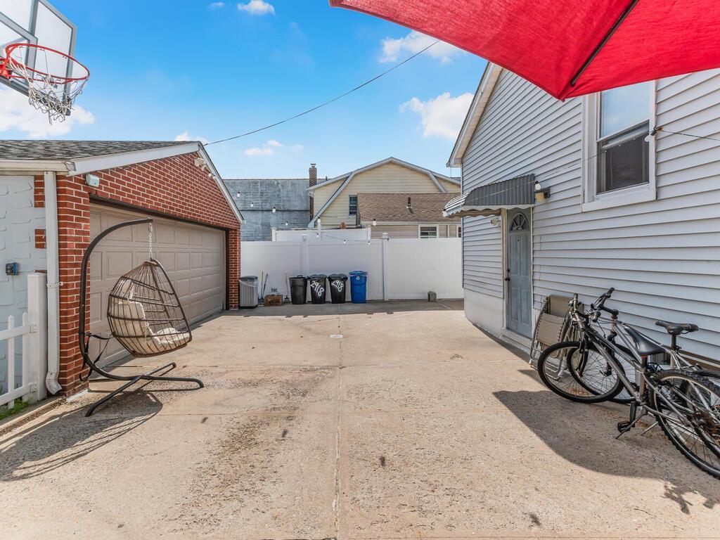 Single Family Schley  Bronx, NY 10465, MLS-860353-16