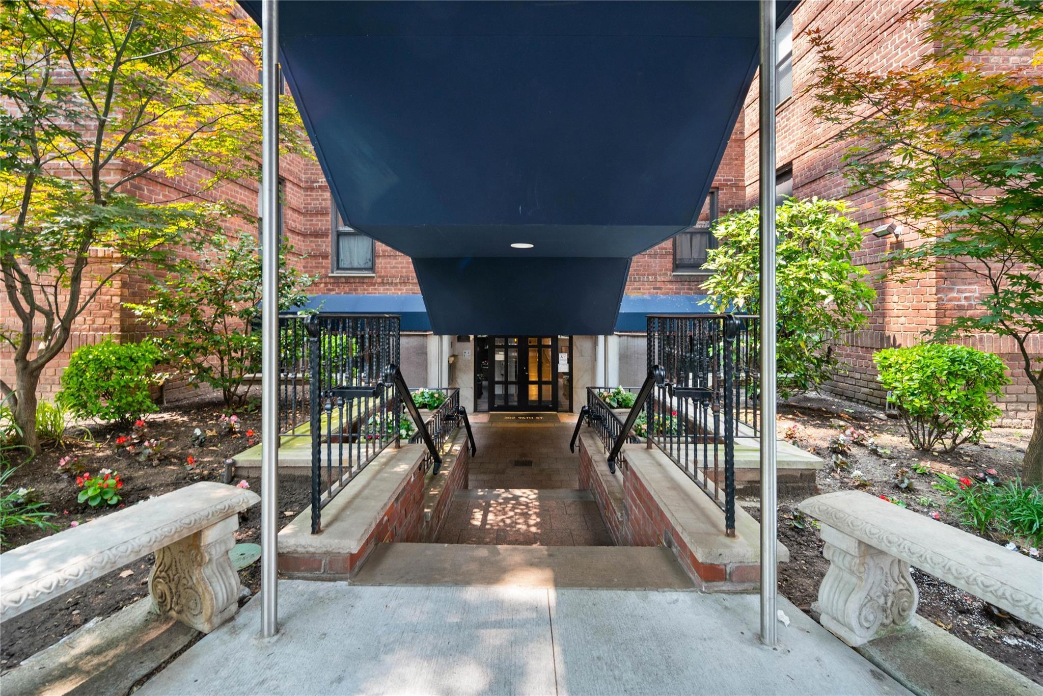 Coop 96th  Brooklyn, NY 11209, MLS-860362-14
