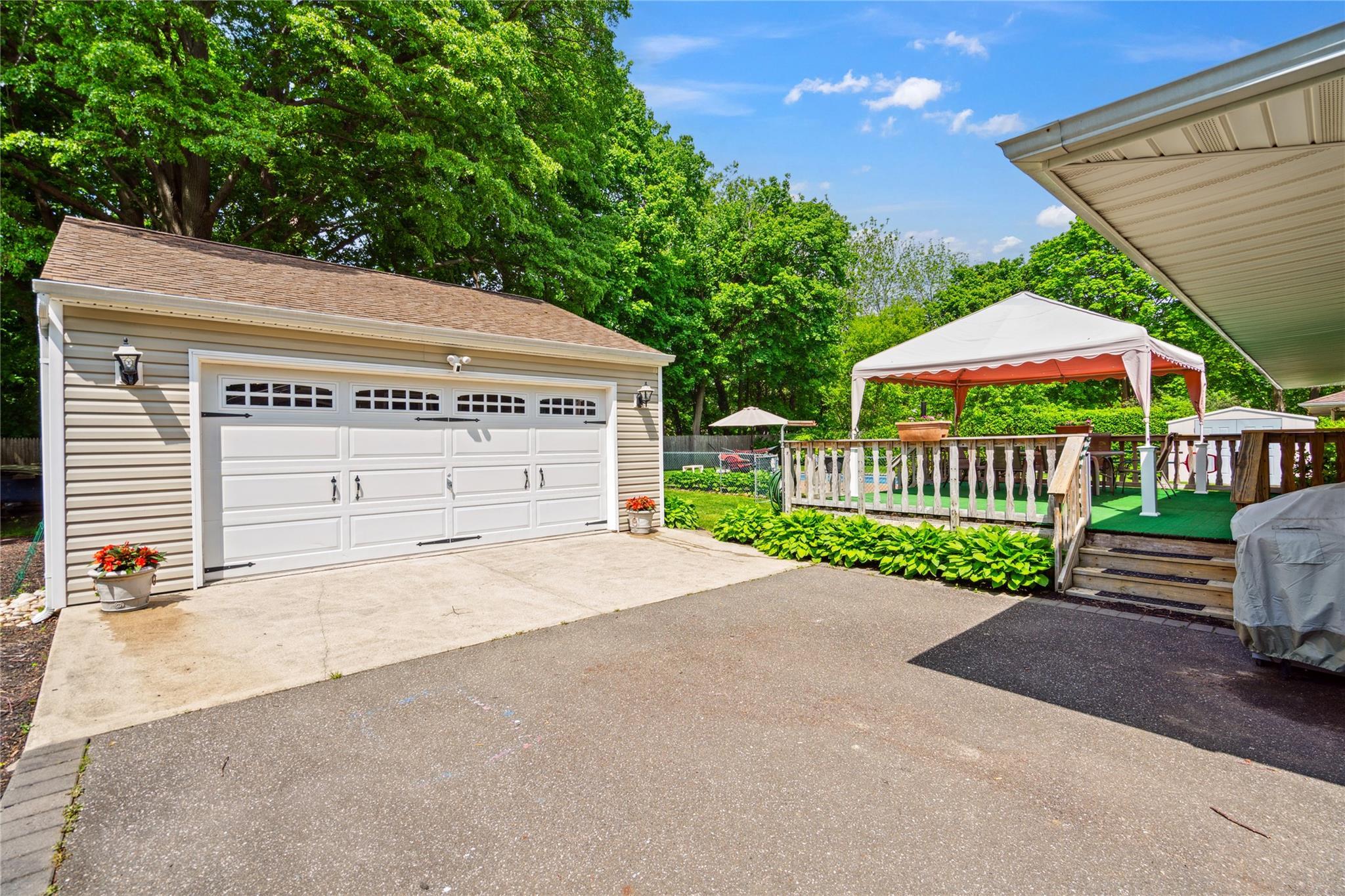 Single Family South Columbia Street  Suffolk County, NY 11776, MLS-860373-33
