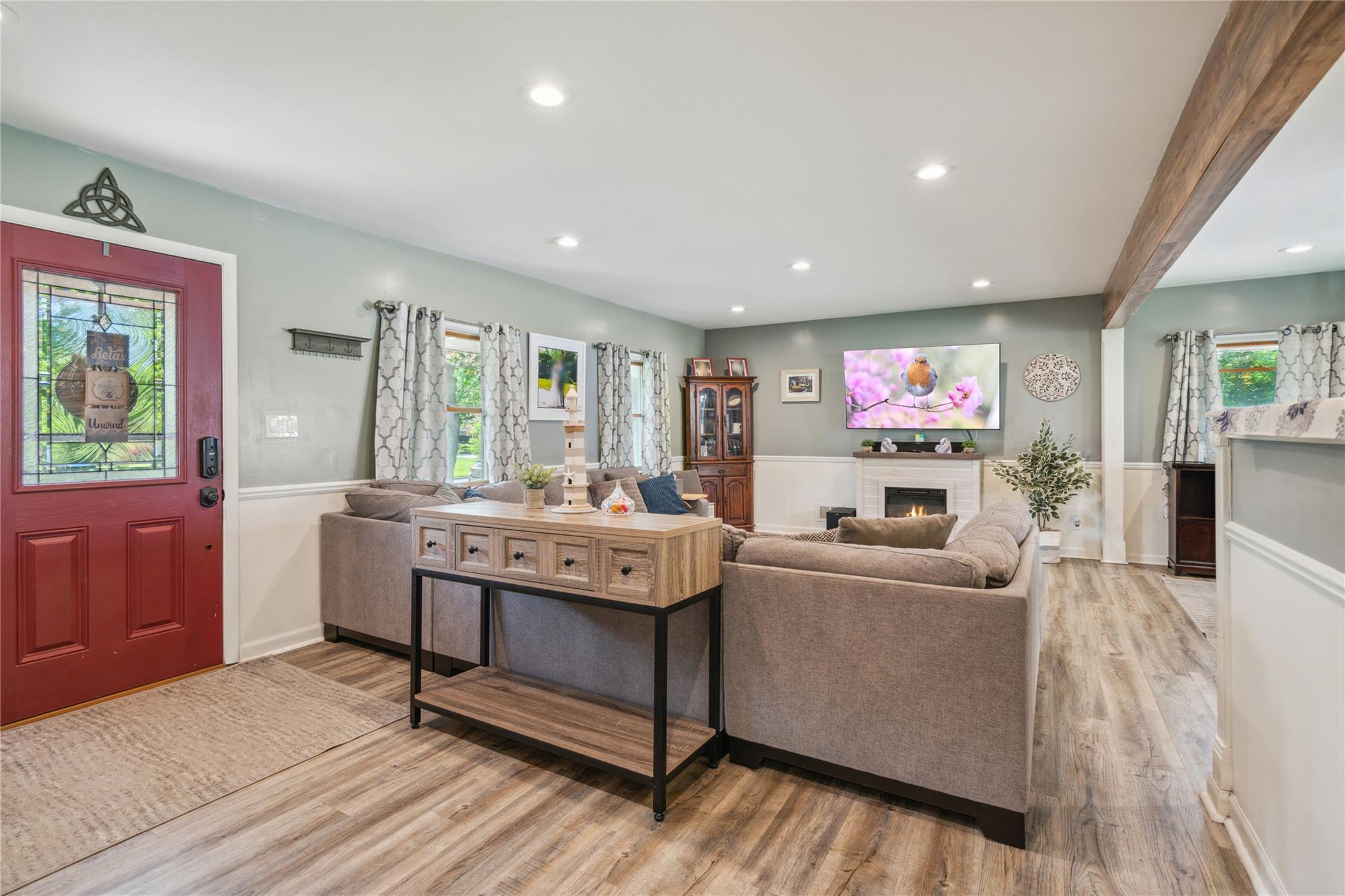 Single Family South Columbia Street  Suffolk County, NY 11776, MLS-860373-8