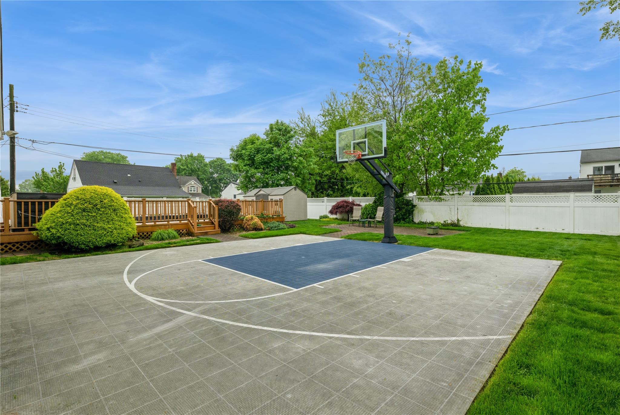 Single Family Garden  Nassau County, NY 11801, MLS-860386-36