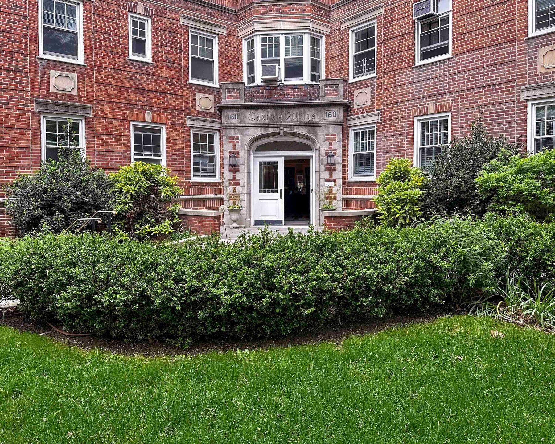 Coop Cabrini Manhattan, NY 10033, MLS-860387-3