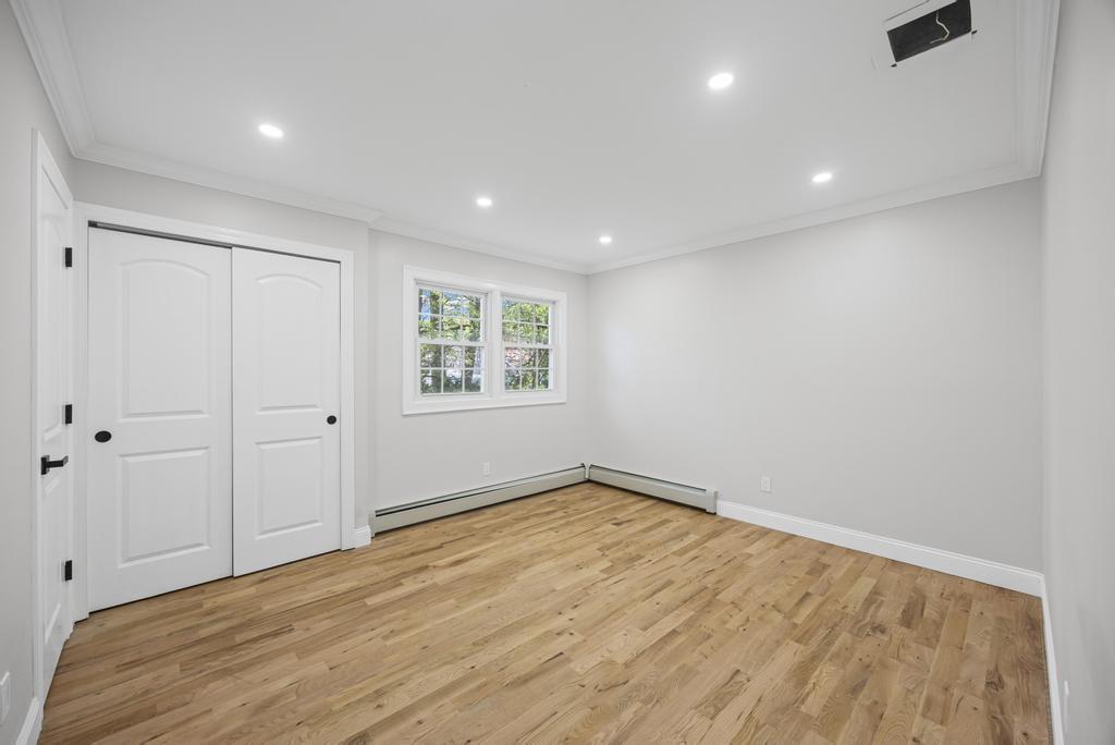 Single Family Motor  Suffolk County, NY 11779, MLS-860398-20