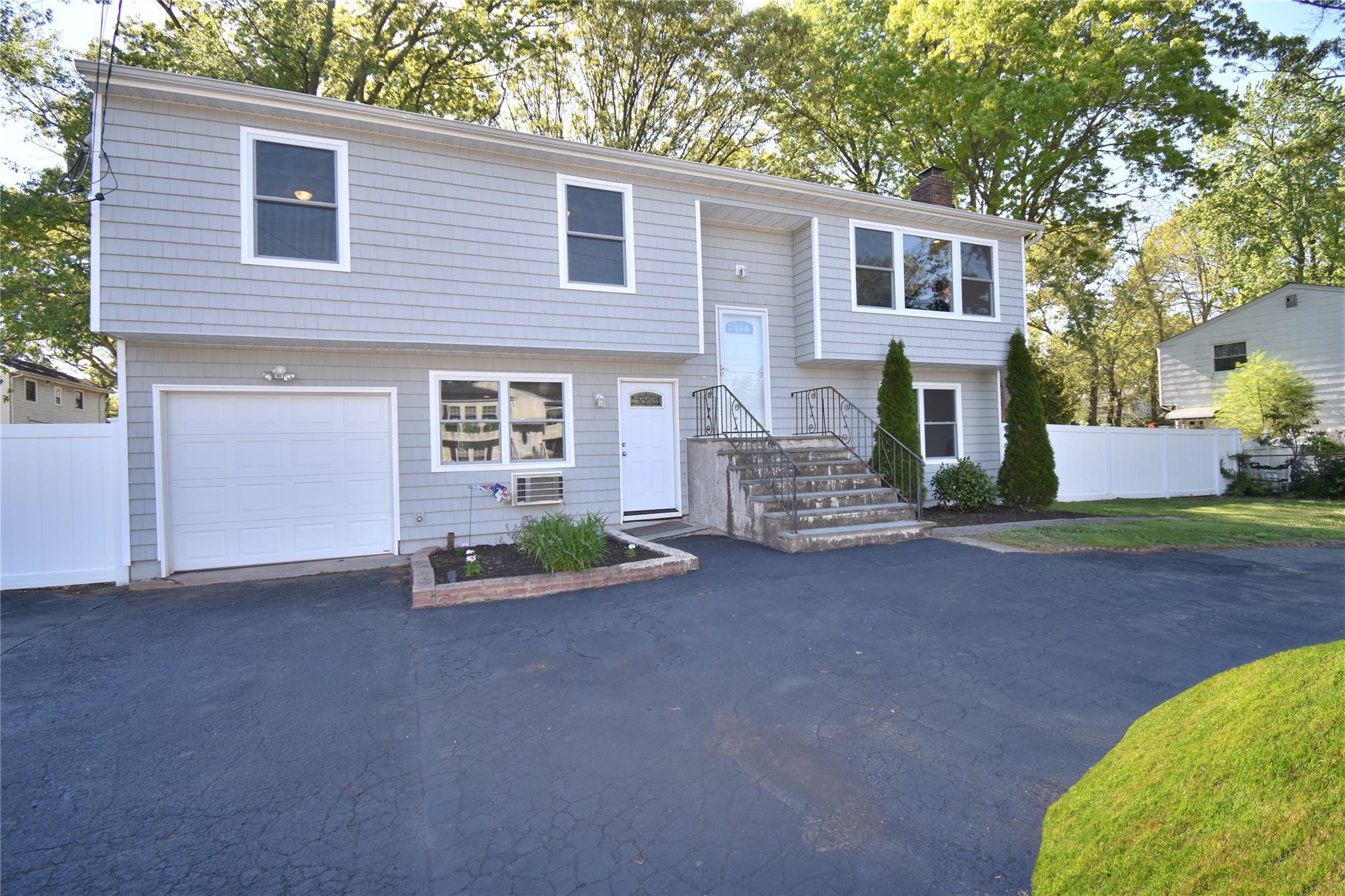Single Family Dorchester  Suffolk County, NY 11779, MLS-860405-2