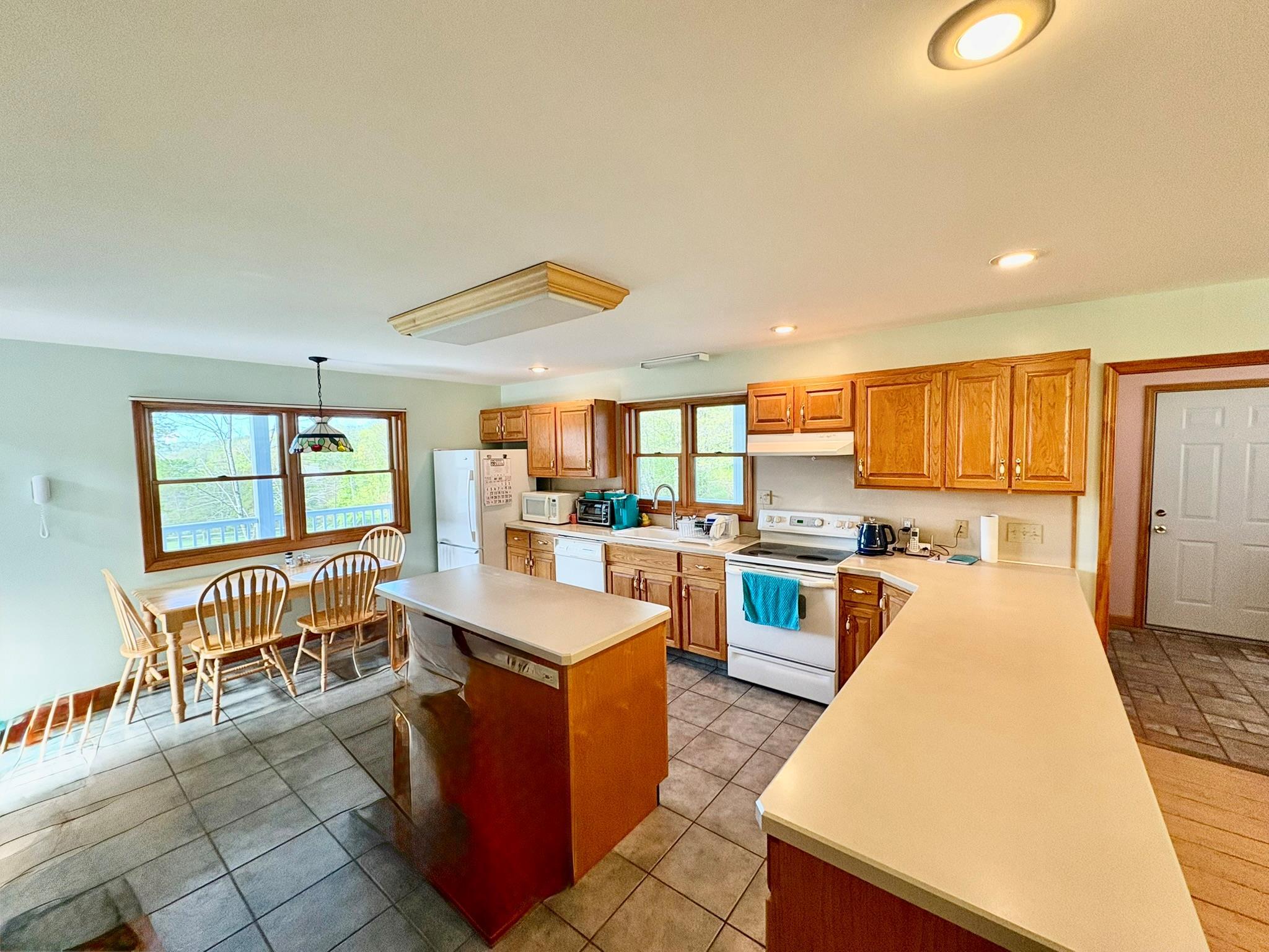 Single Family Shandelee  Sullivan County, NY 12758, MLS-860420-5