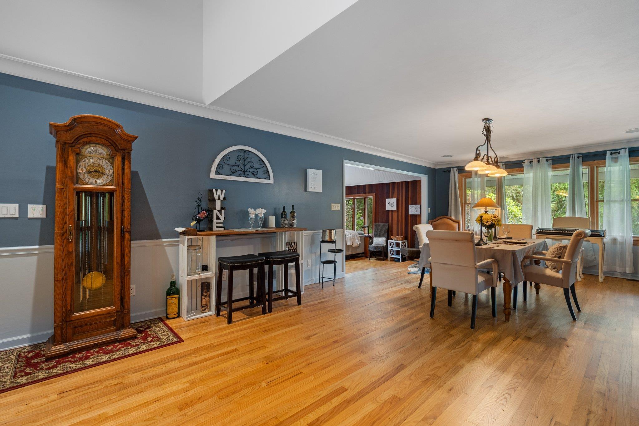Single Family Canterbury  Suffolk County, NY 11733, MLS-860440-17
