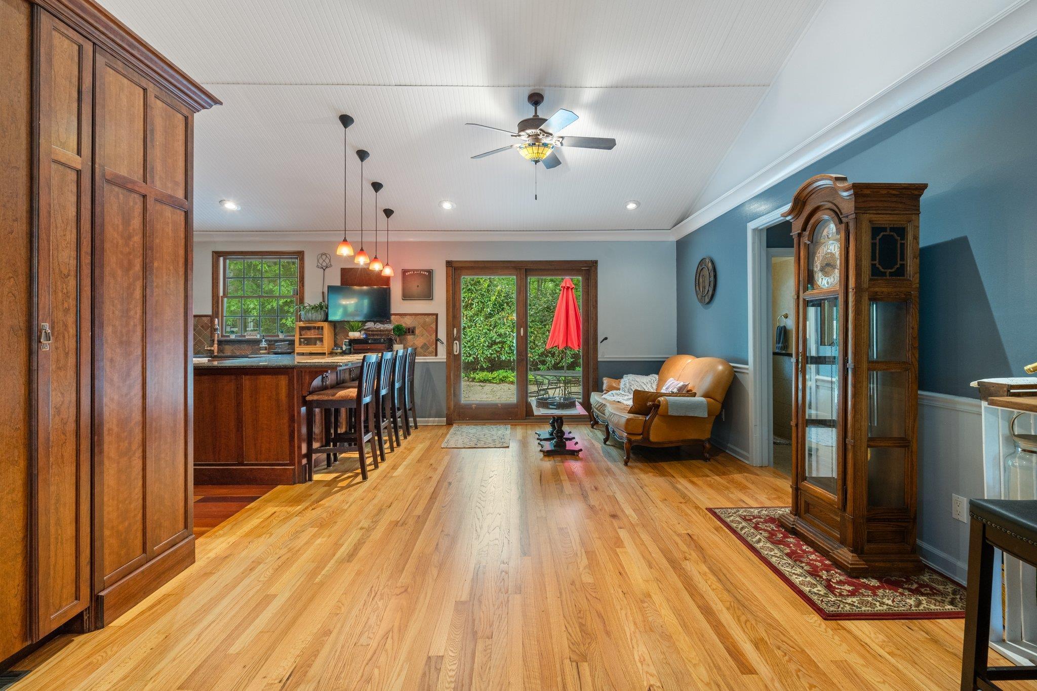 Single Family Canterbury  Suffolk County, NY 11733, MLS-860440-5