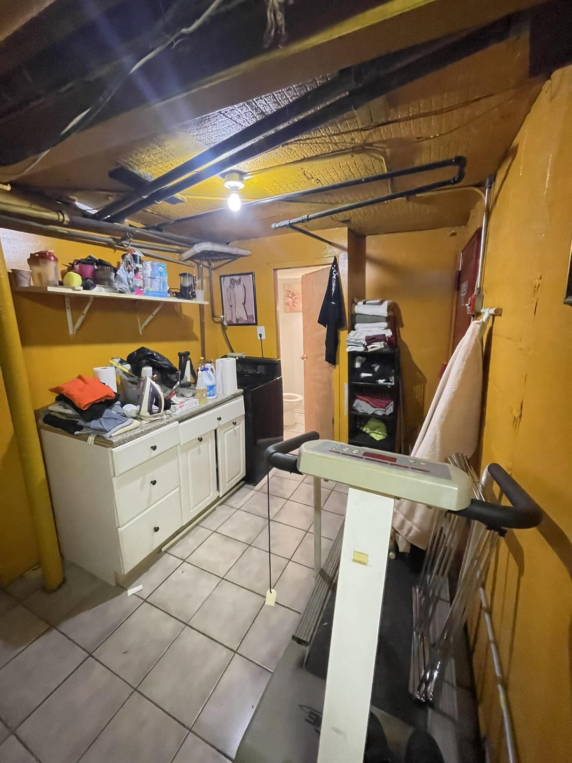 Commercial Sale Hull  Brooklyn, NY 11233, MLS-860461-10