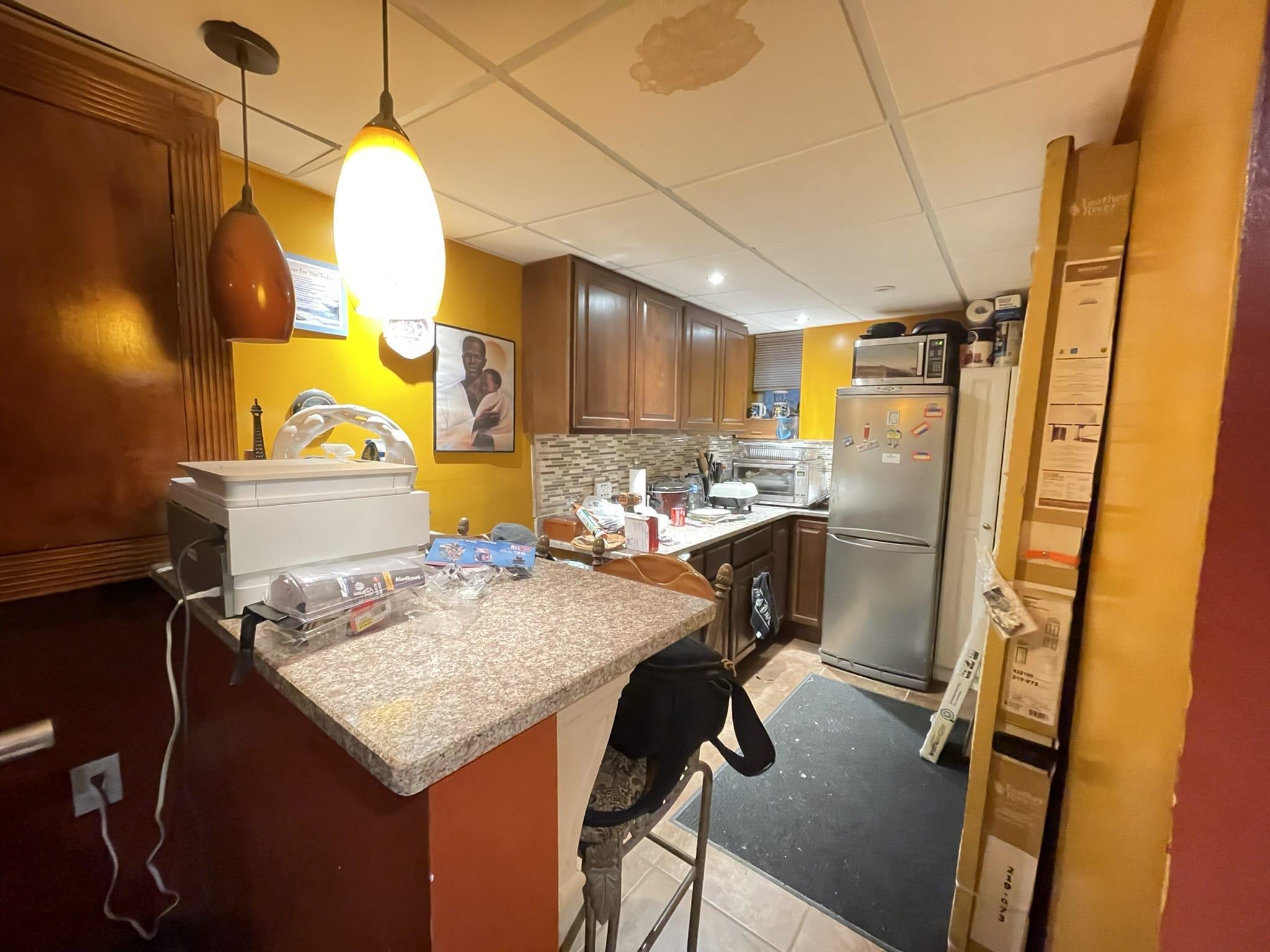 Commercial Sale Hull  Brooklyn, NY 11233, MLS-860461-16