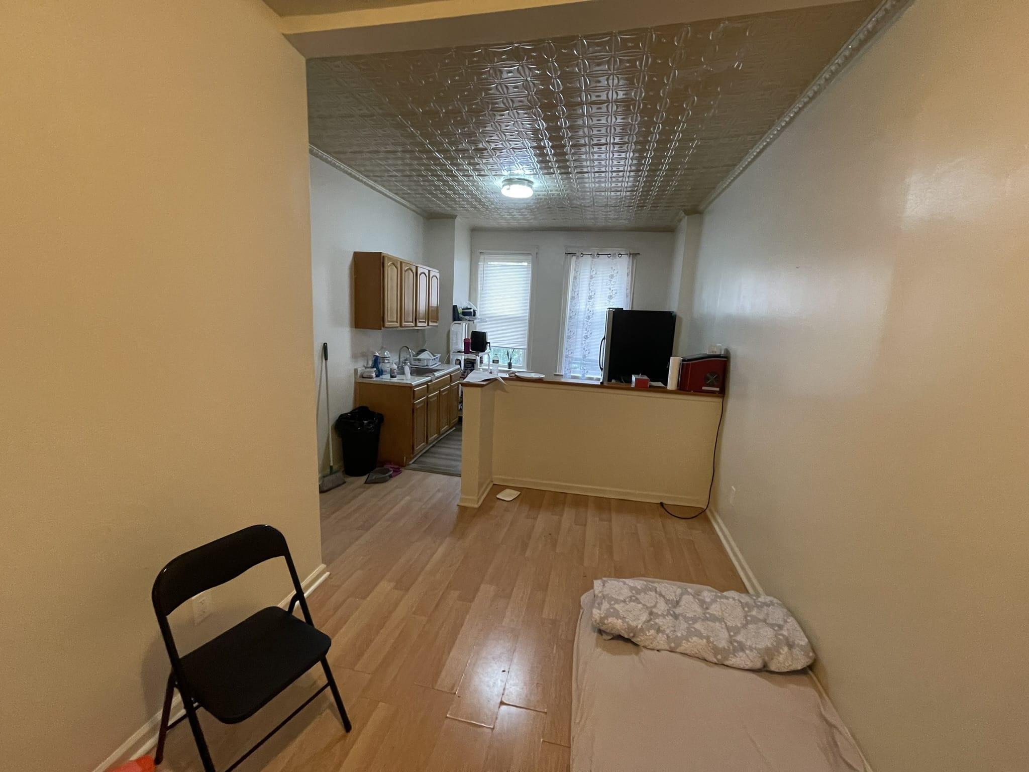 Commercial Sale Hull  Brooklyn, NY 11233, MLS-860461-24