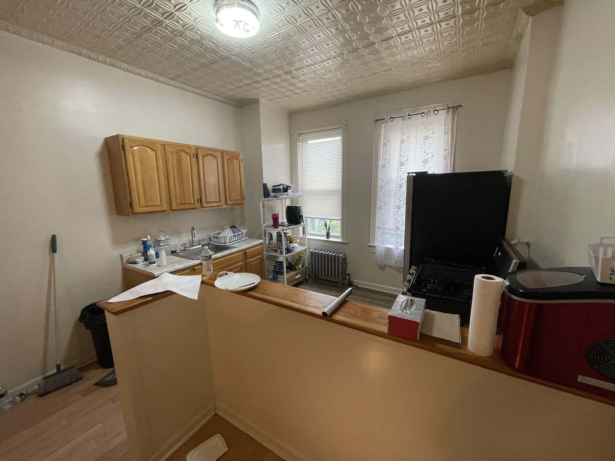 Commercial Sale Hull  Brooklyn, NY 11233, MLS-860461-25