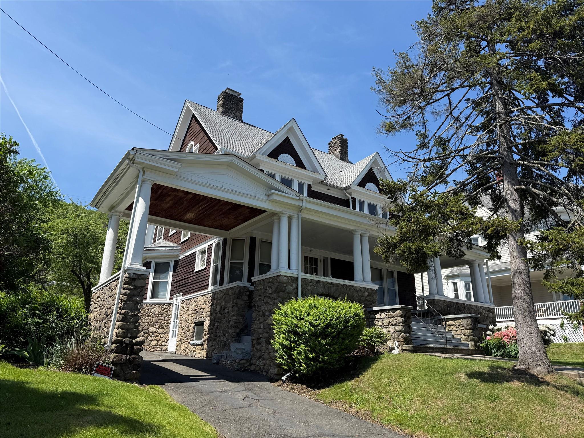 Single Family Hudson  Rockland County, NY 10927, MLS-860478-2