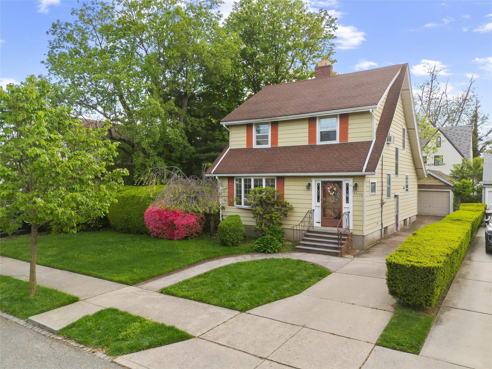 Single Family 161st  Queens, NY 11358, MLS-860482-31