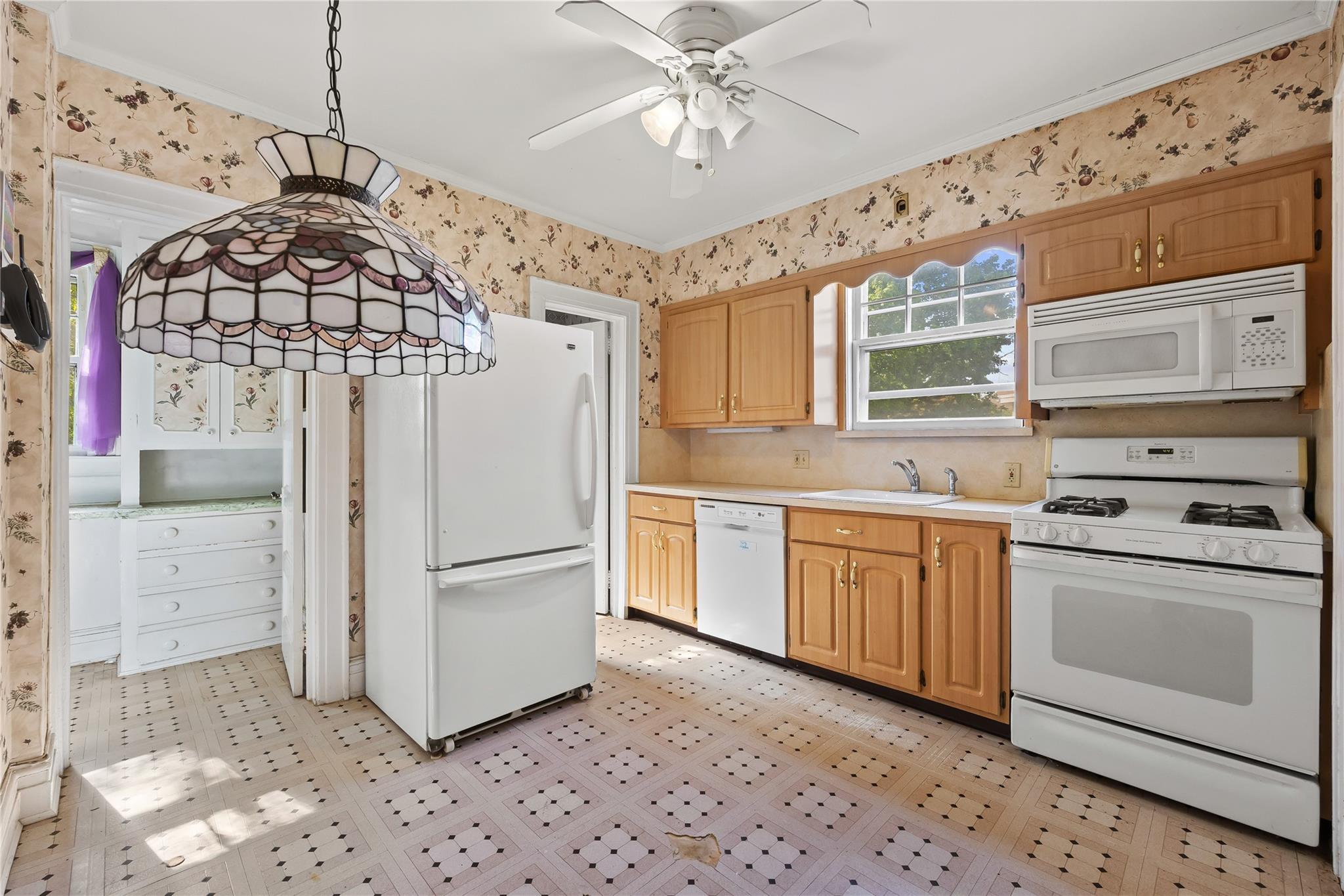 Single Family 161st  Queens, NY 11358, MLS-860482-8