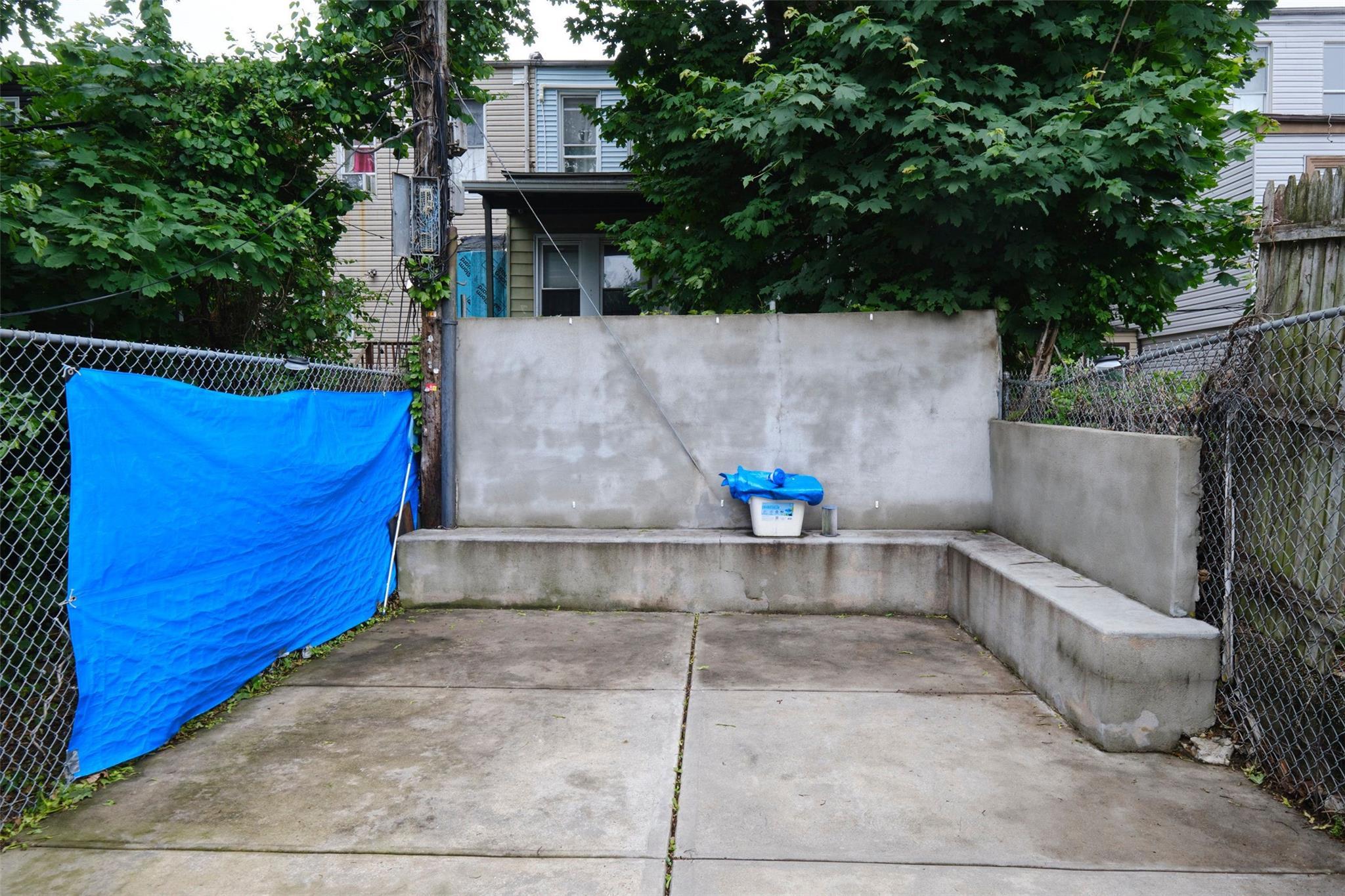Single Family Hemlock  Brooklyn, NY 11208, MLS-860503-20