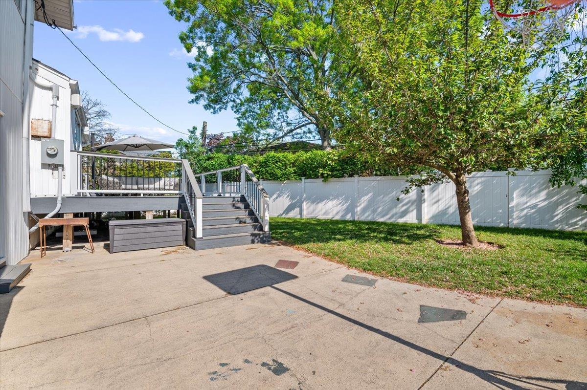 Single Family Fanwood  Nassau County, NY 11581, MLS-860505-27