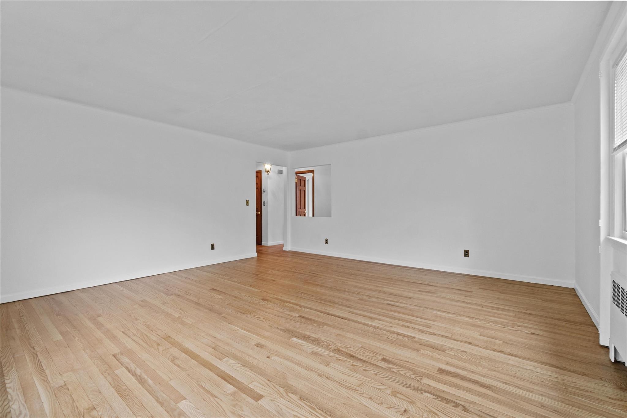 Single Family Harrison  Westchester County, NY 10705, MLS-860509-15