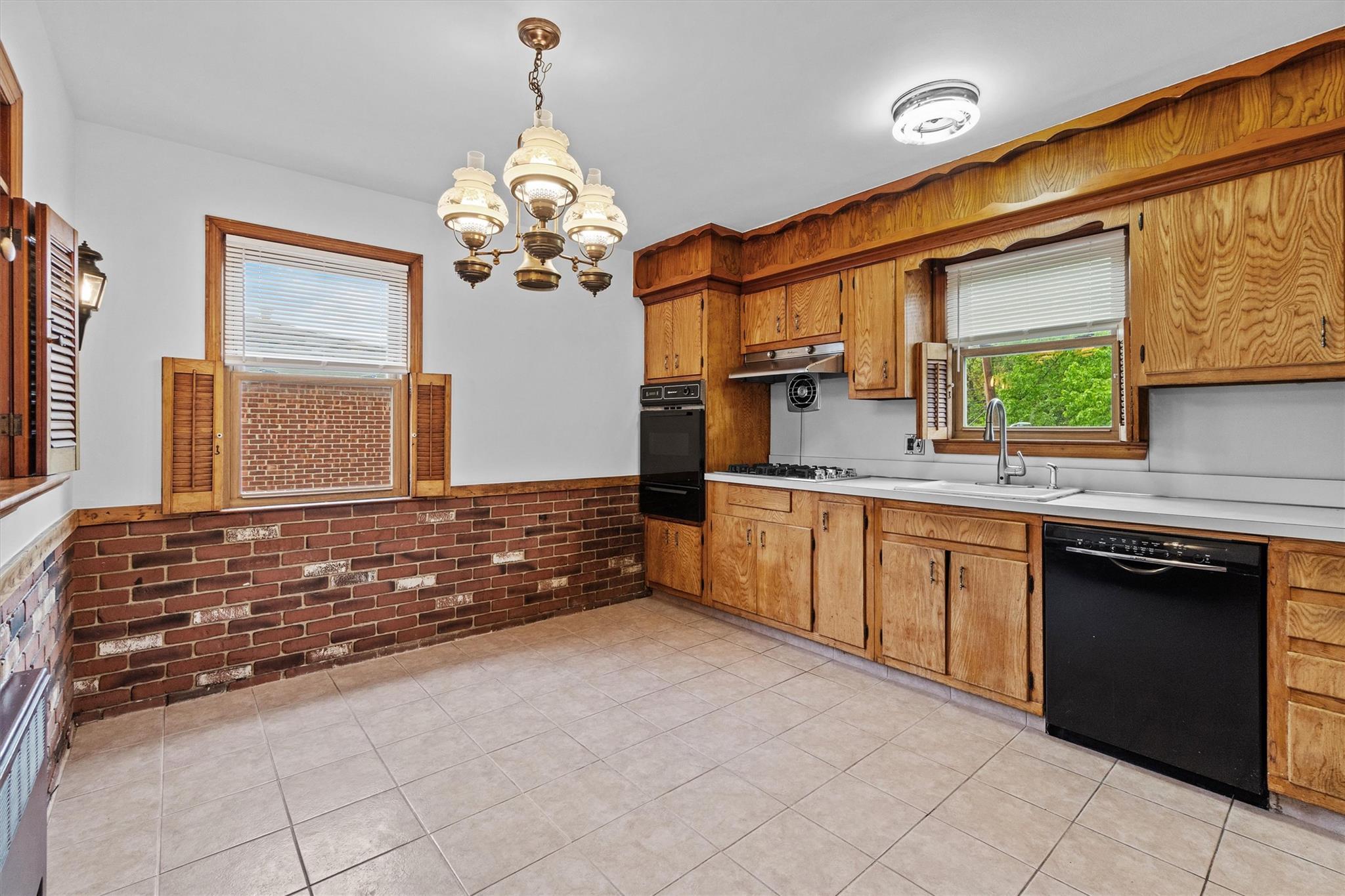 Single Family Harrison  Westchester County, NY 10705, MLS-860509-17