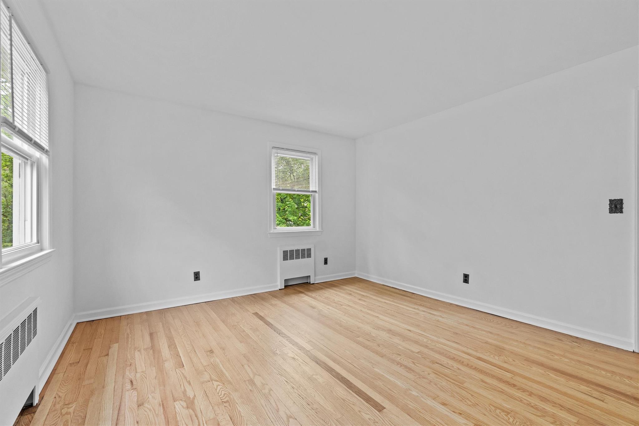Single Family Harrison  Westchester County, NY 10705, MLS-860509-22