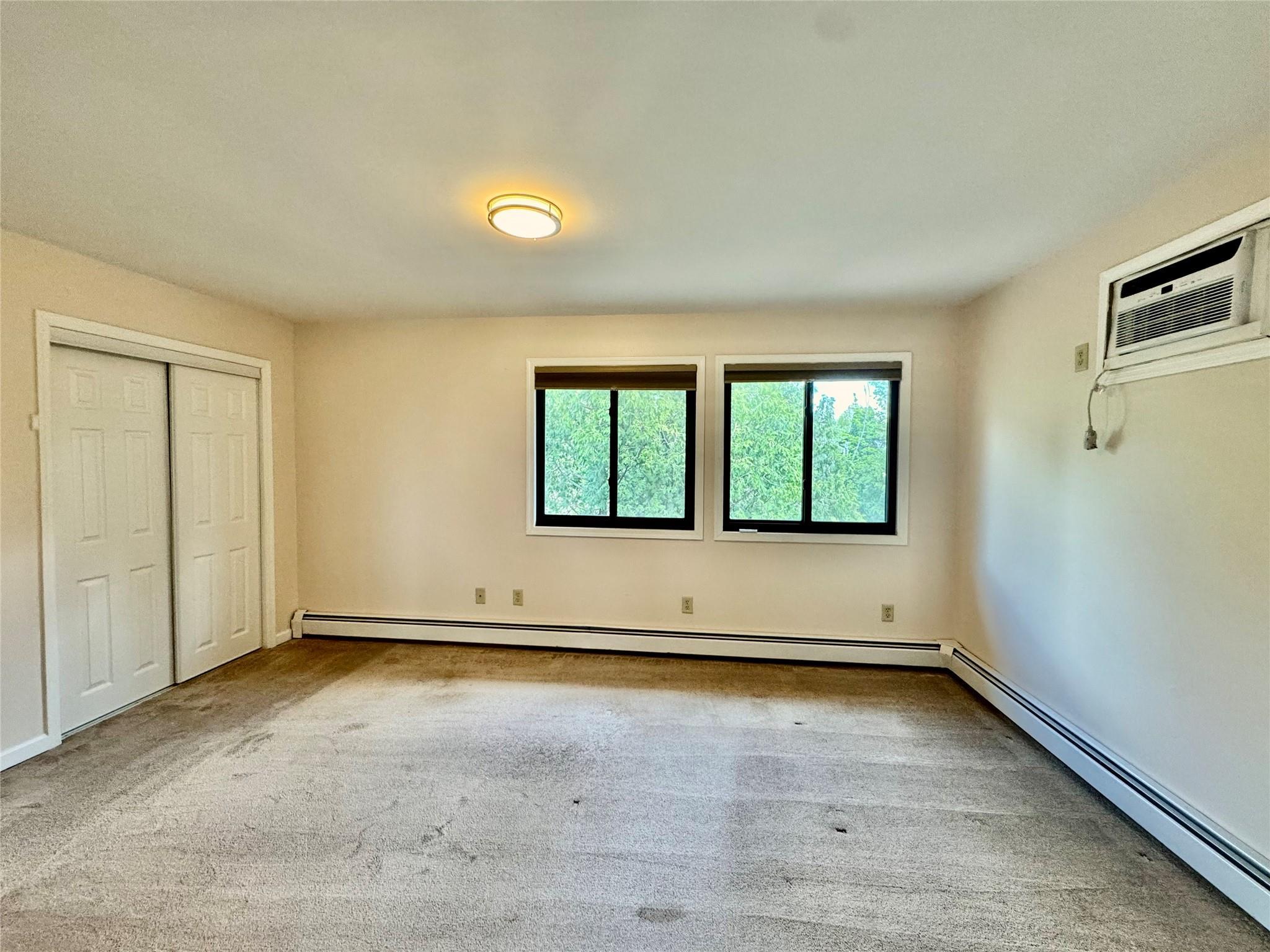 Condo Ebury  Orange County, NY 10940, MLS-860512-18