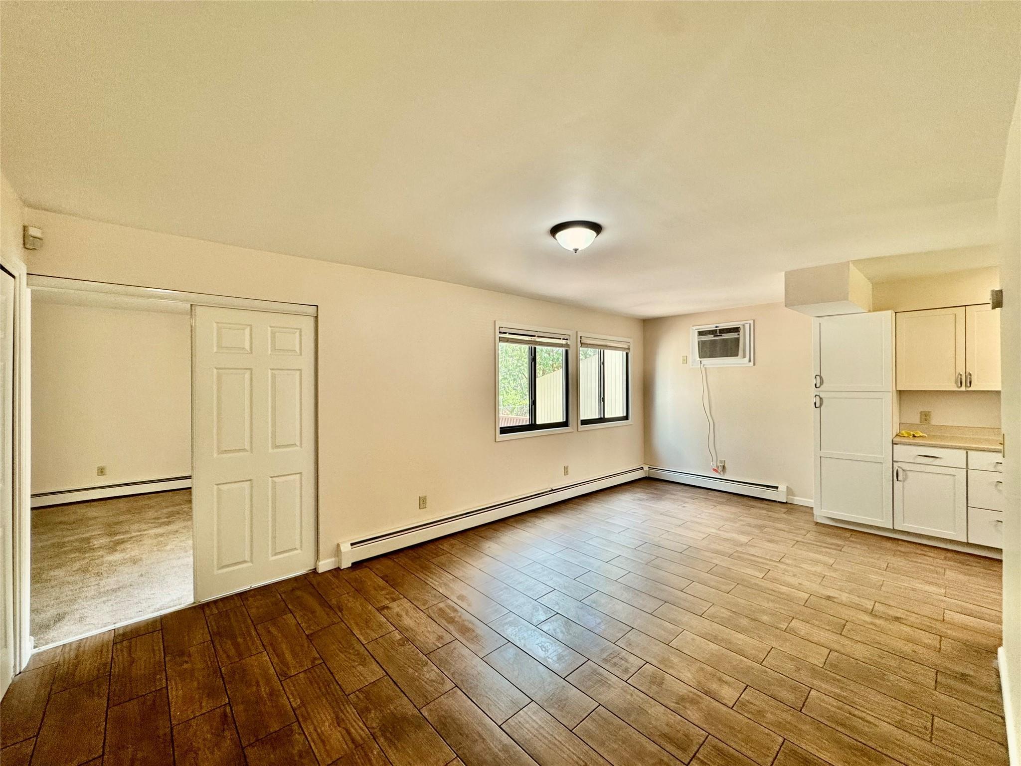 Condo Ebury  Orange County, NY 10940, MLS-860512-6