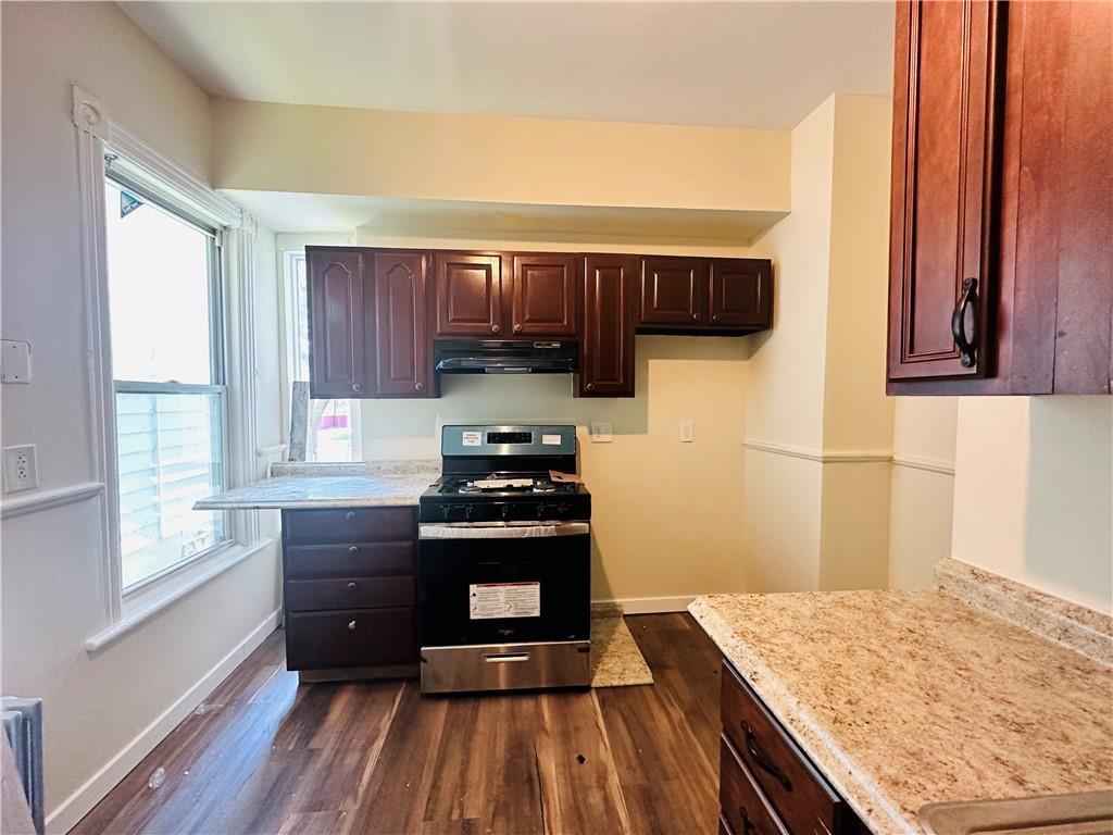 Single Family Hooker  Dutchess County, NY 12601, MLS-860521-6