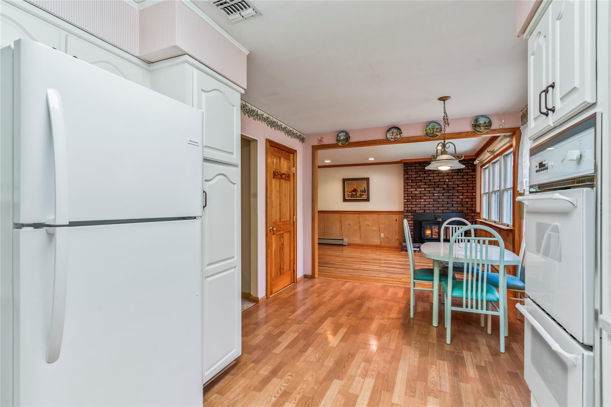 Single Family Old Bridge  Suffolk County, NY 11731, MLS-860538-10