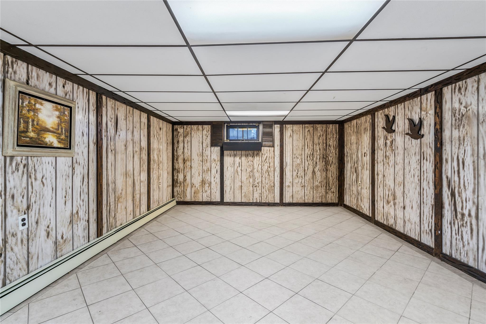 Single Family Old Bridge  Suffolk County, NY 11731, MLS-860538-20