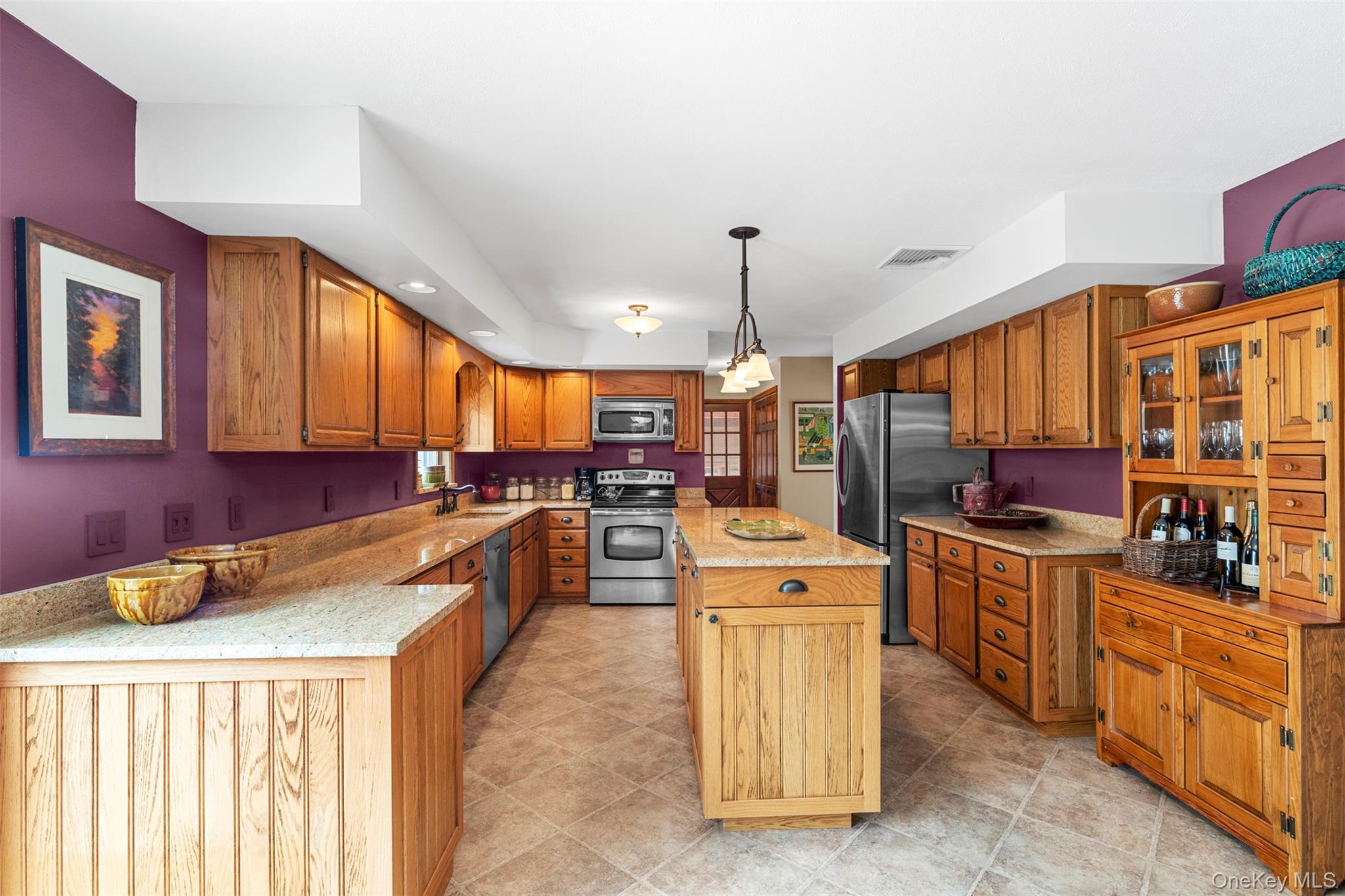 Single Family Mountain View Dr Ulster County, NY 12446, MLS-860574-19