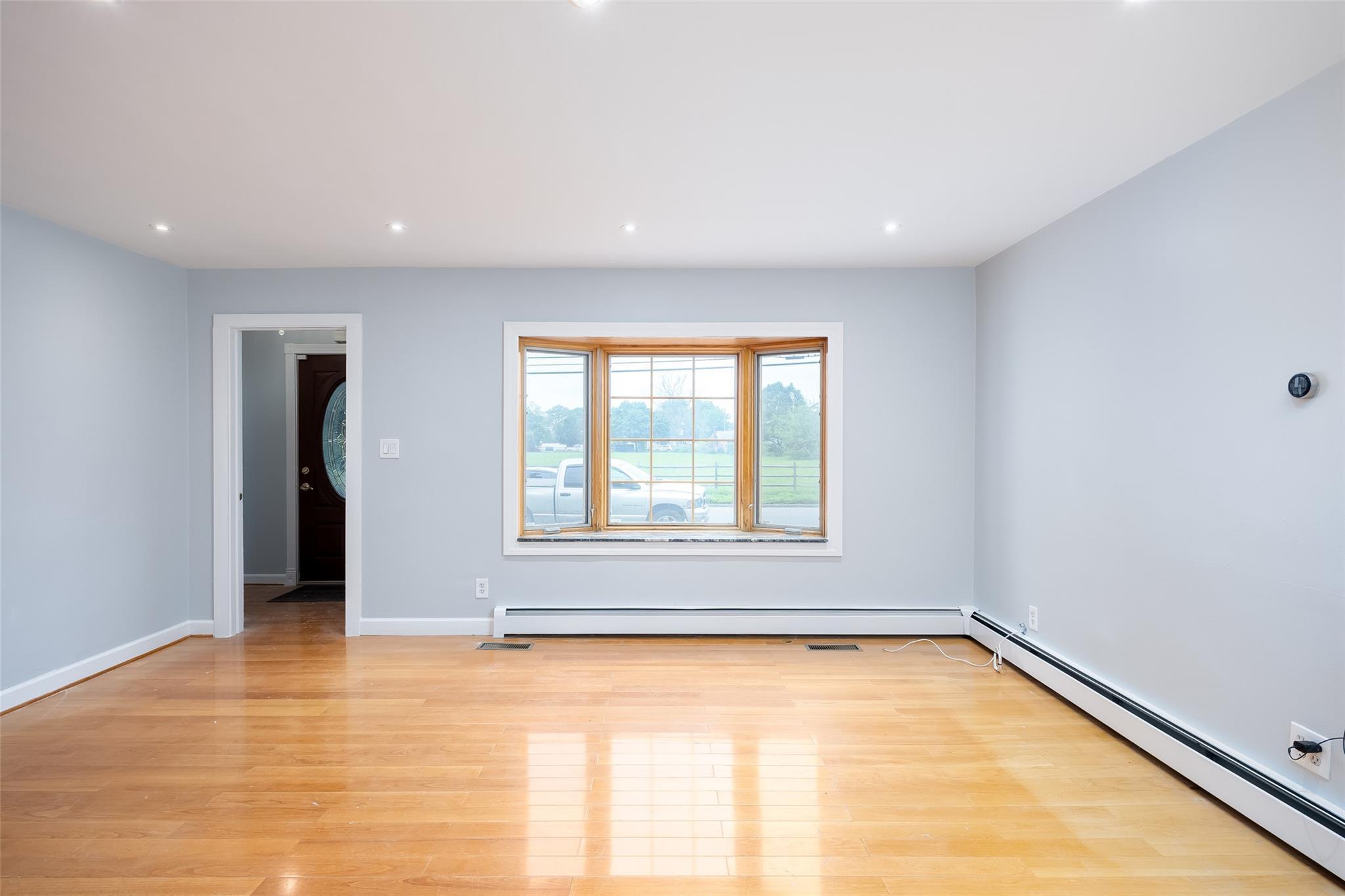 Single Family Underhill  Nassau County, NY 11801, MLS-860576-10