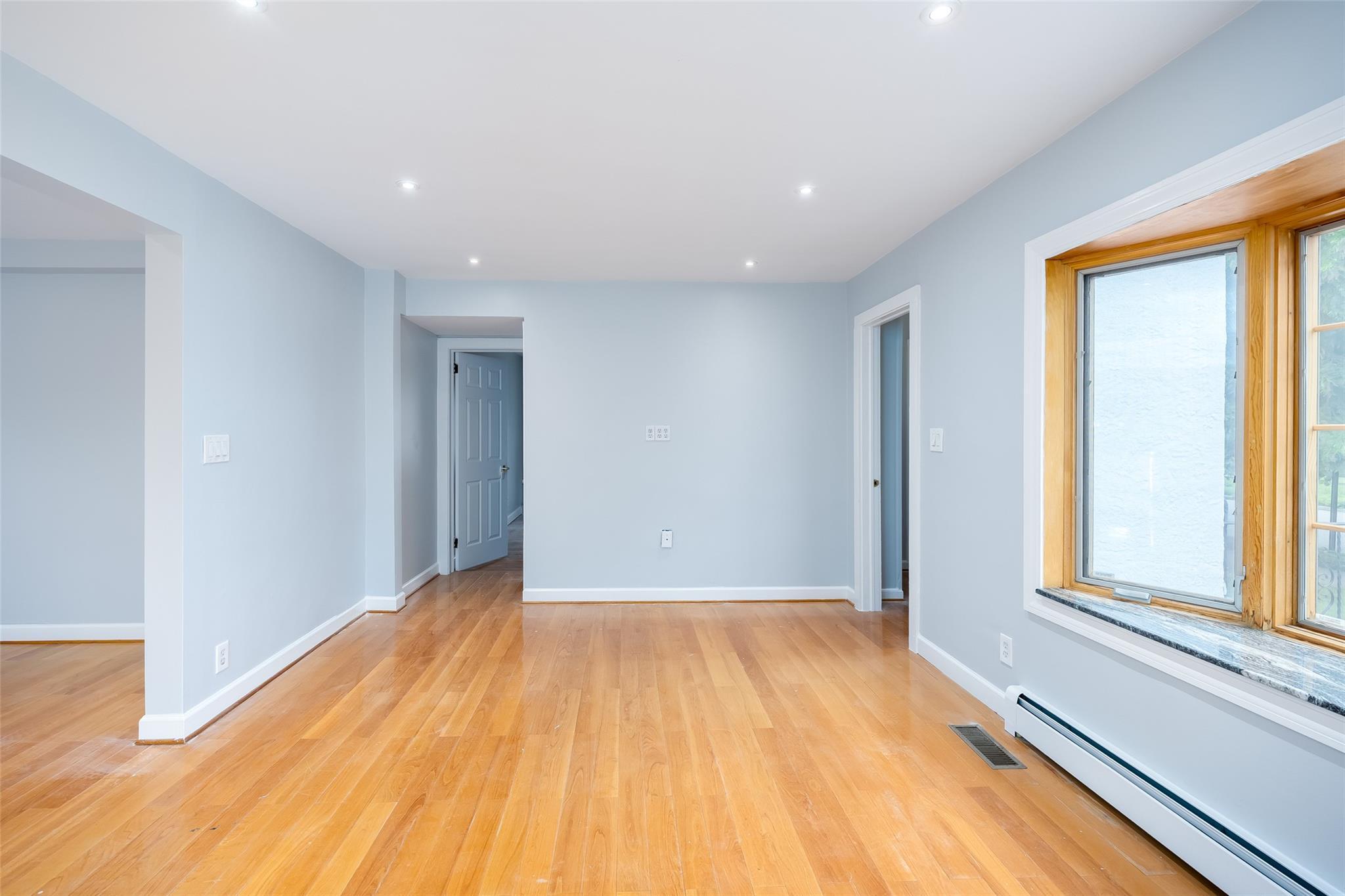 Single Family Underhill  Nassau County, NY 11801, MLS-860576-11