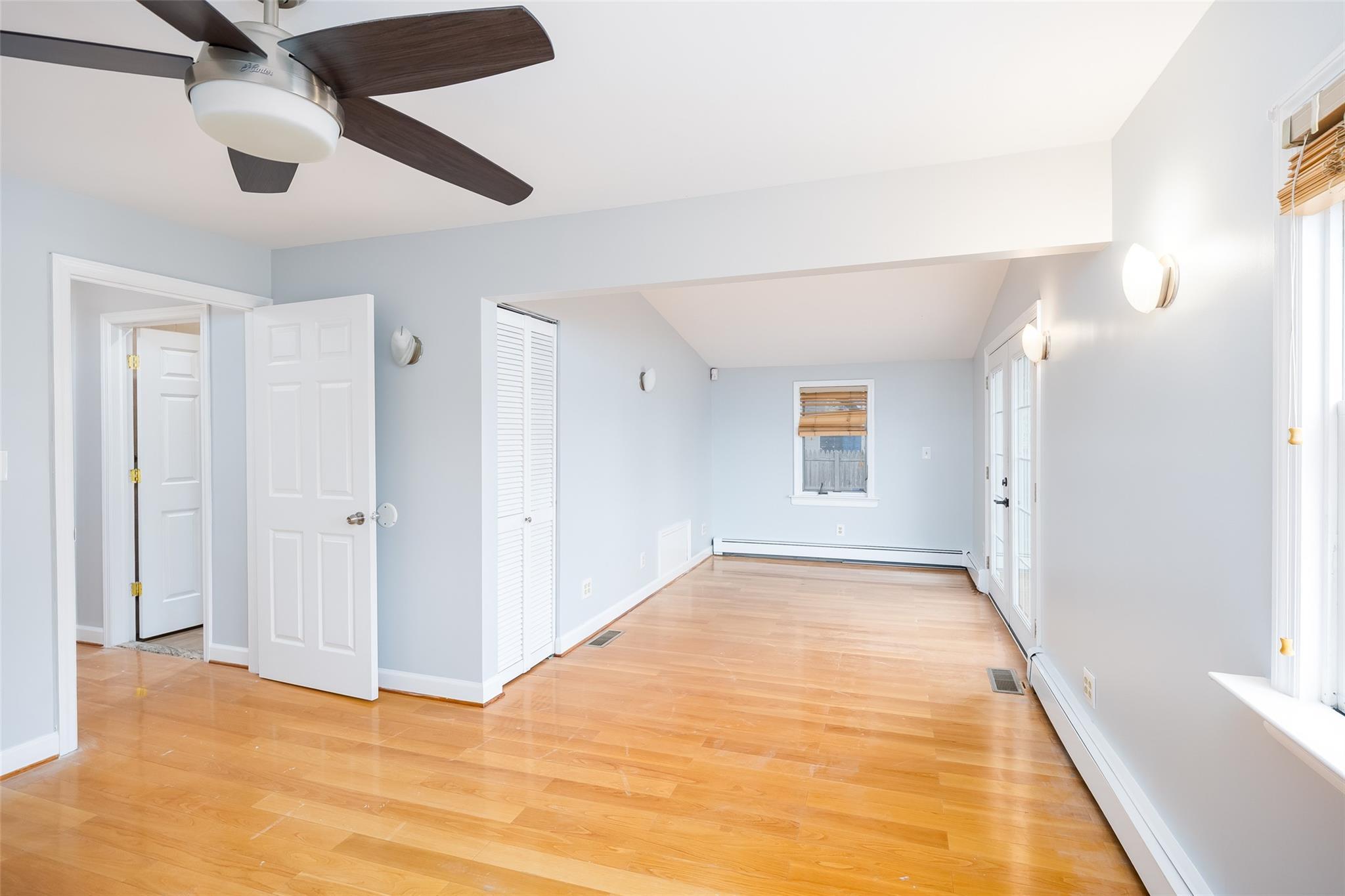 Single Family Underhill  Nassau County, NY 11801, MLS-860576-21