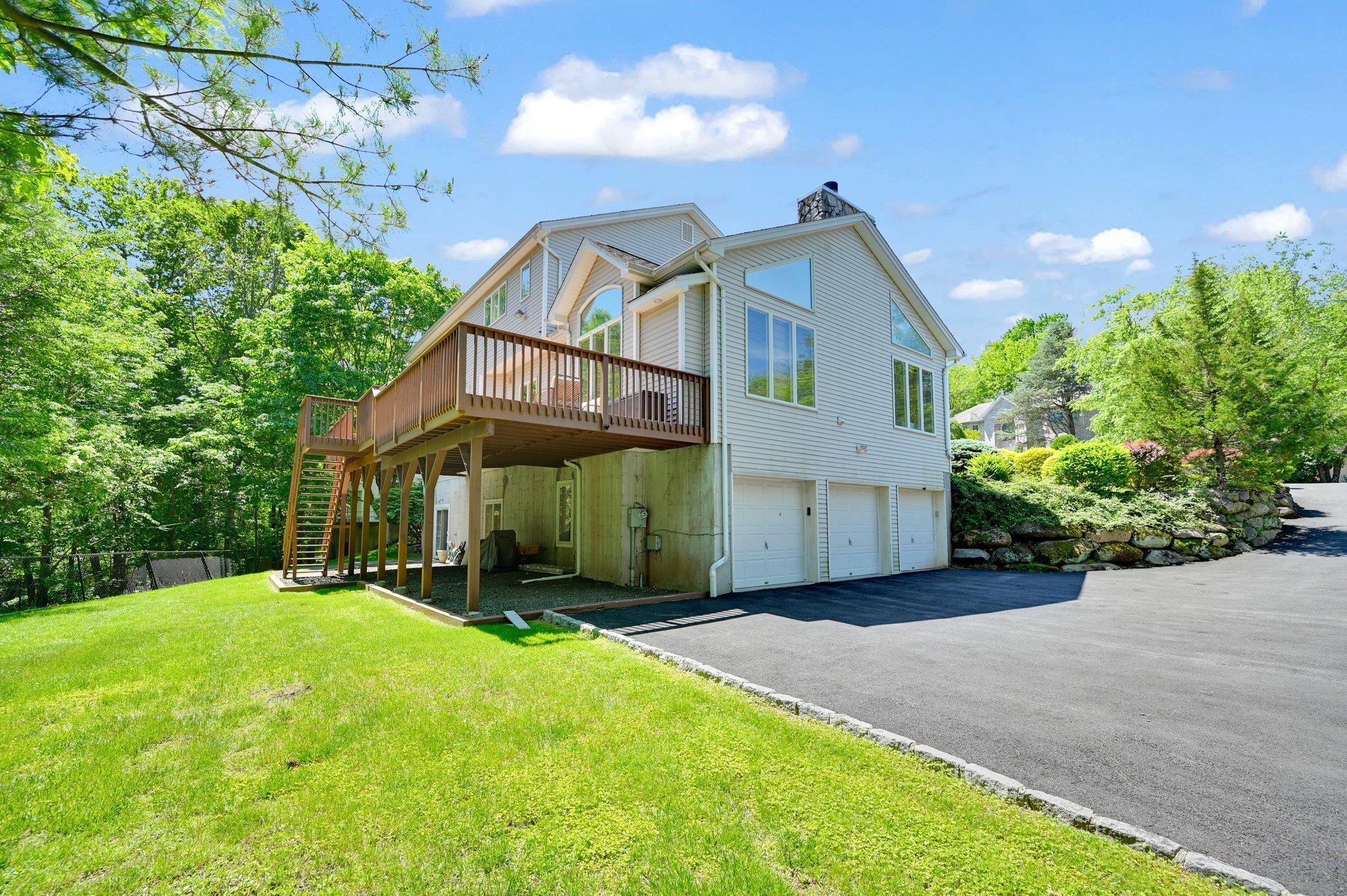 Single Family Roberts  Rockland County, NY 10956, MLS-860592-39