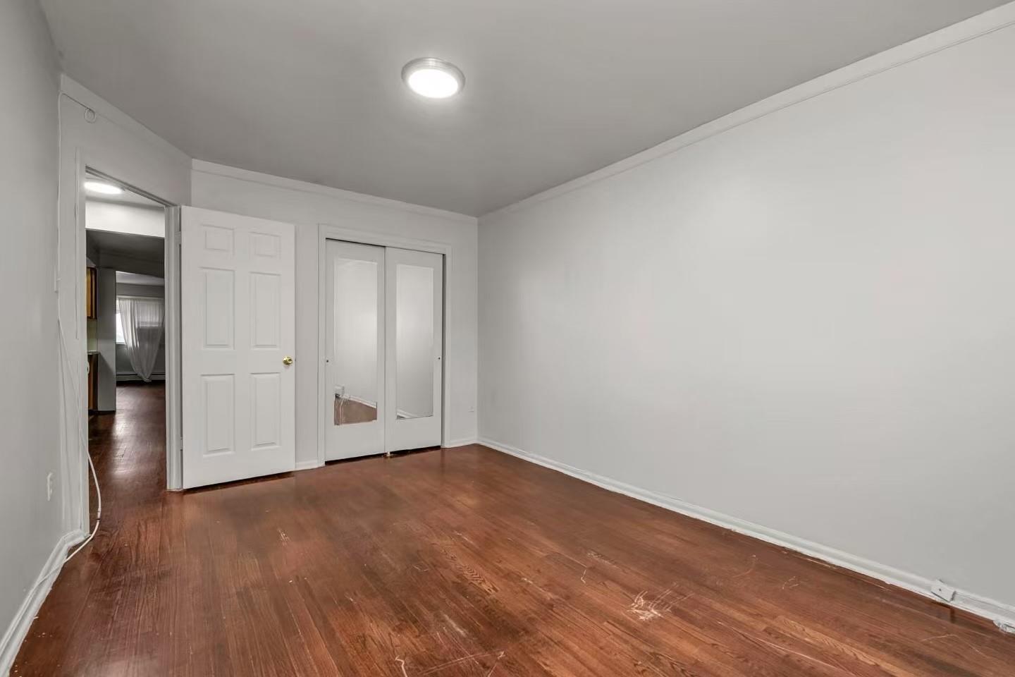 Single Family Tremont  Bronx, NY 10465, MLS-860600-4