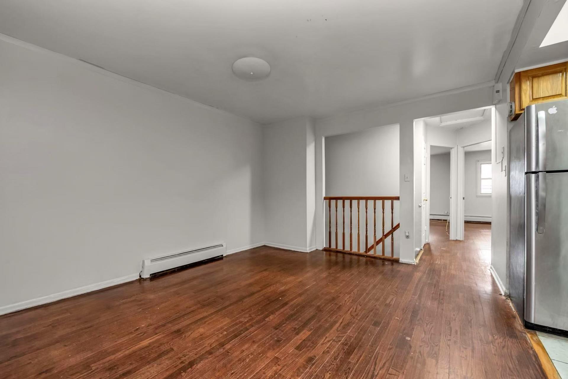 Single Family Tremont  Bronx, NY 10465, MLS-860600-8