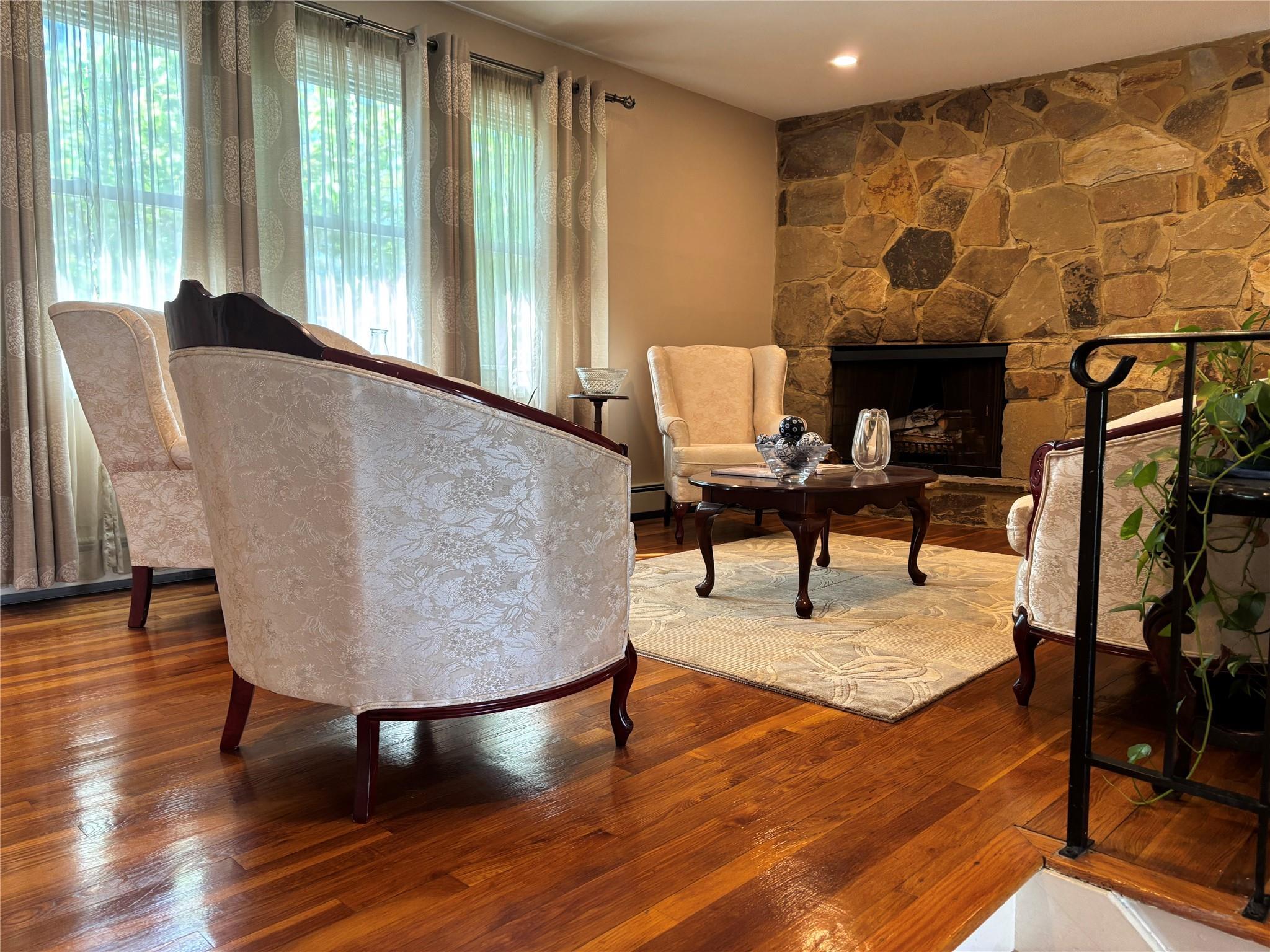 Single Family Davis  Suffolk County, NY 11703, MLS-860618-3