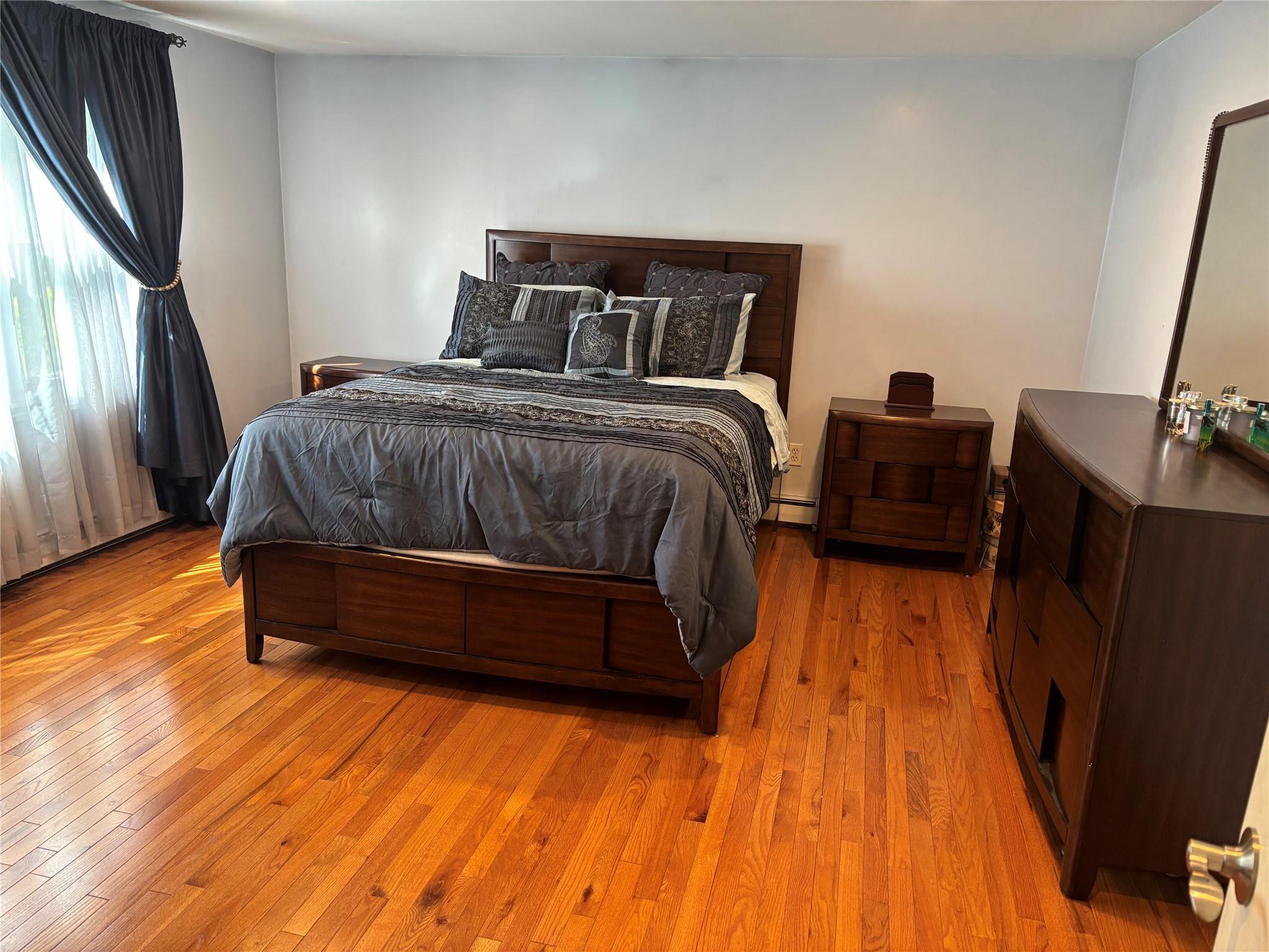 Single Family Davis  Suffolk County, NY 11703, MLS-860618-31