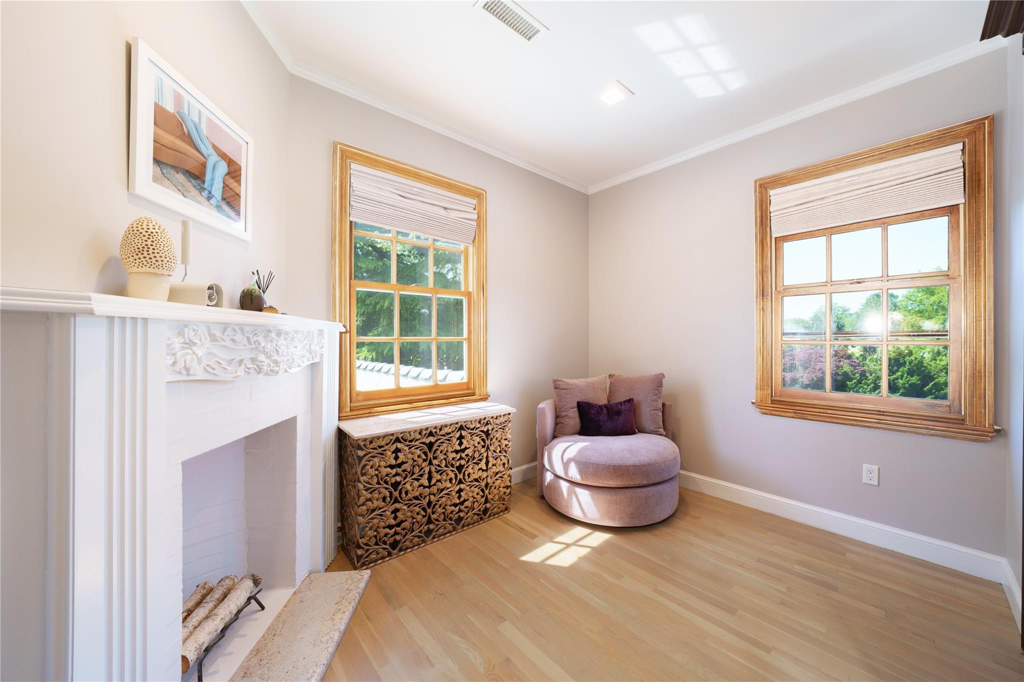 Single Family Little Neck  Queens, NY 11360, MLS-860625-17