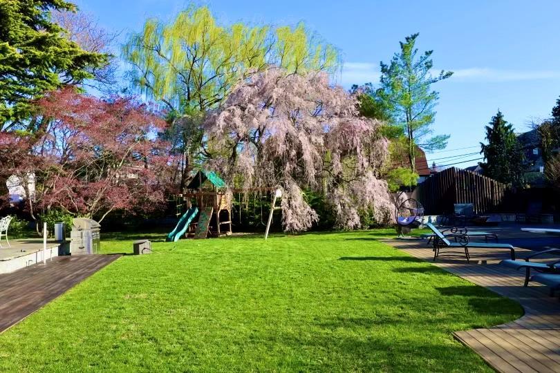 Single Family Little Neck  Queens, NY 11360, MLS-860625-47