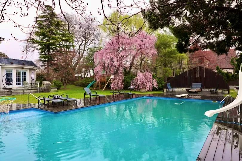 Single Family Little Neck  Queens, NY 11360, MLS-860625-48