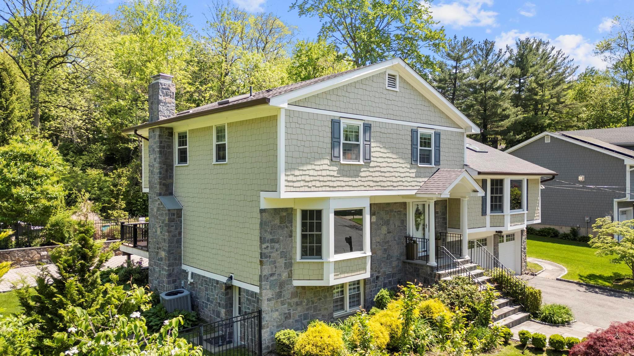 Single Family Cherry  Westchester County, NY 10583, MLS-860636-3